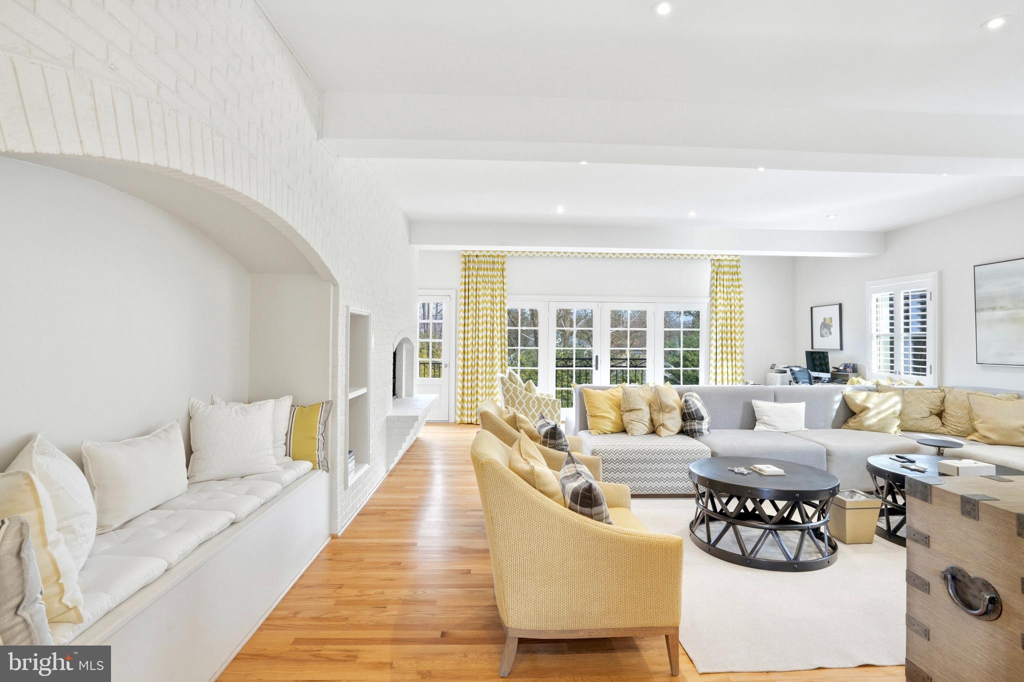 EVERMAY - Residential