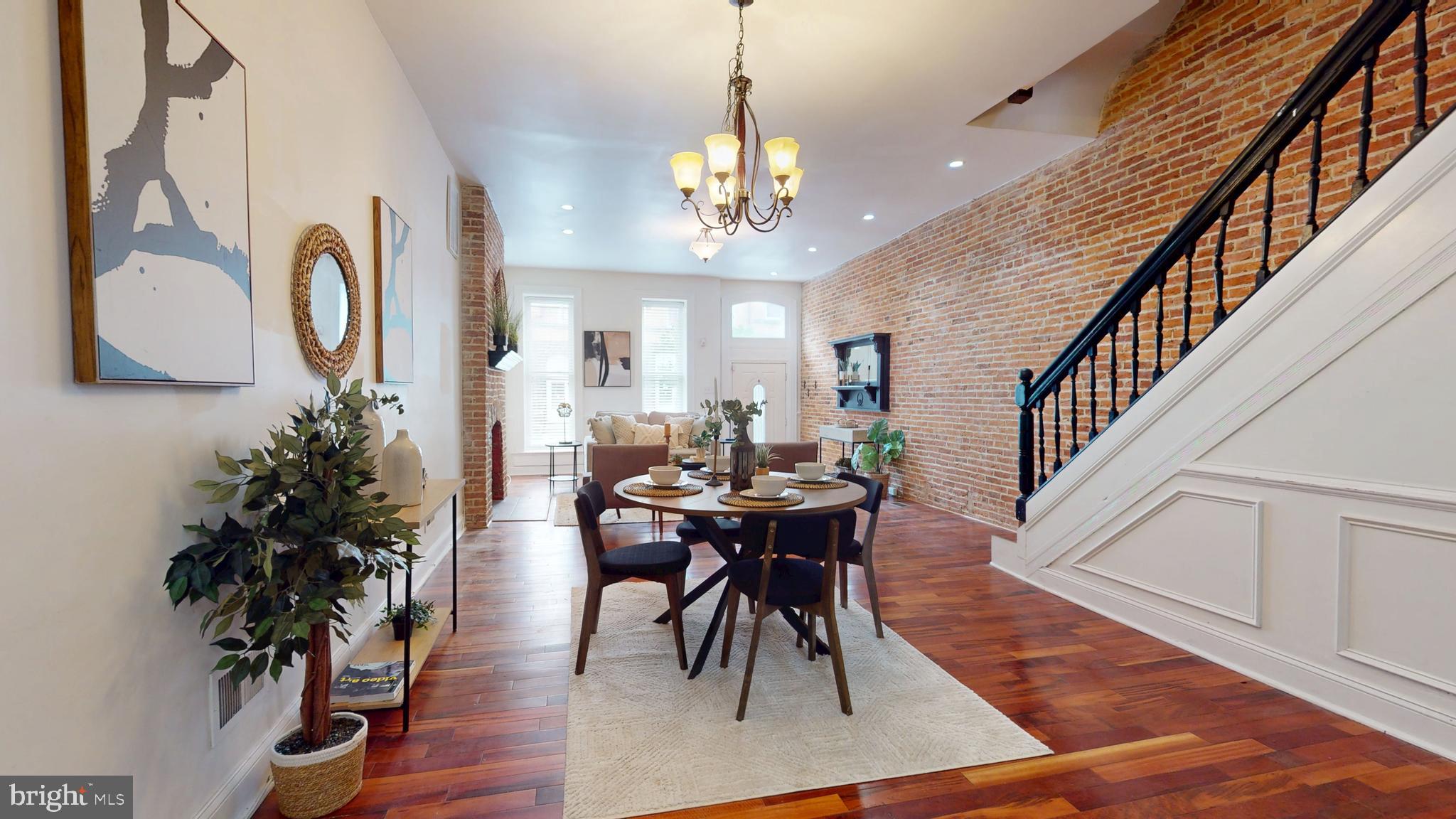 2431 CALVERT STREET N