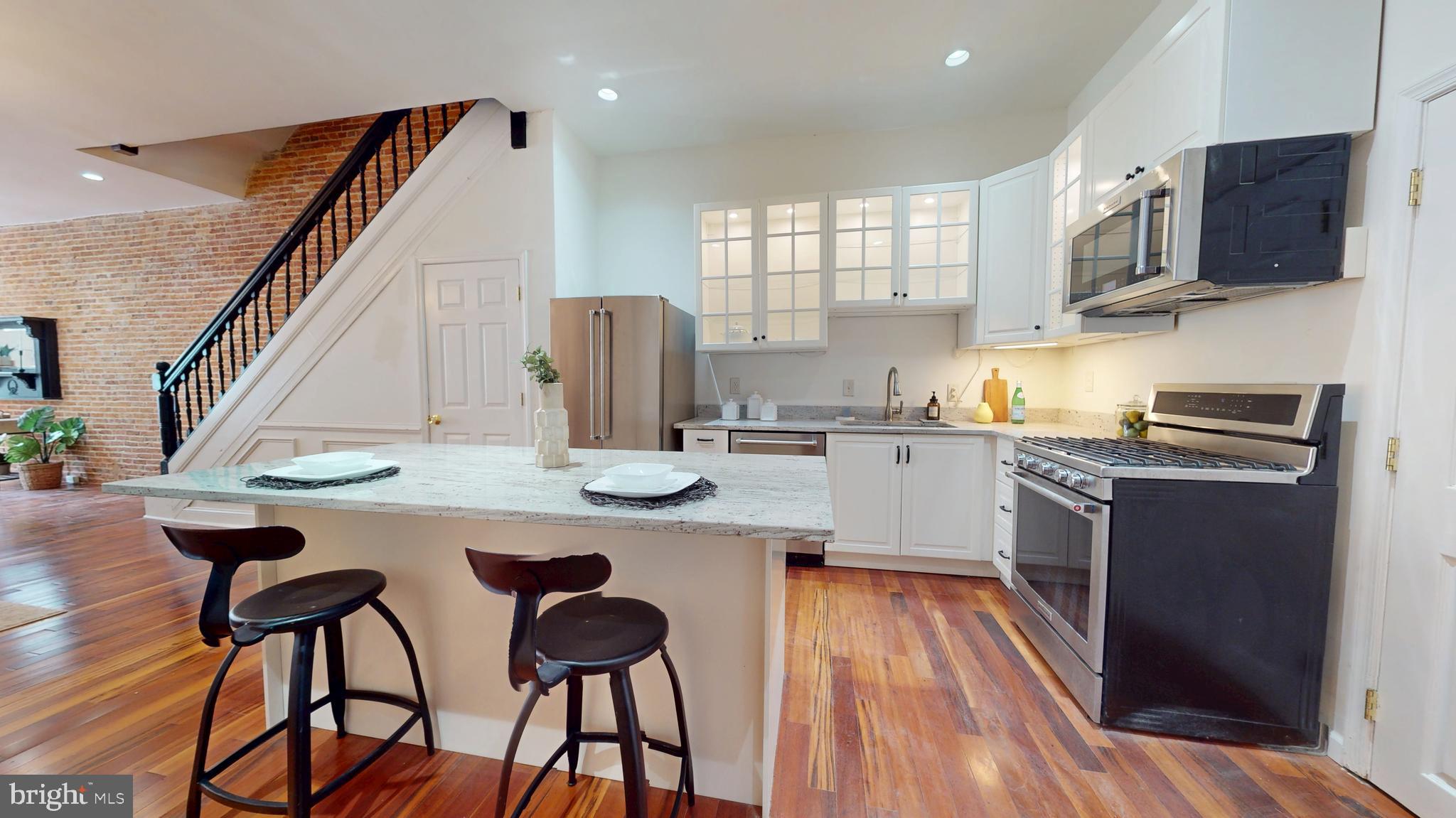 CHARLES VILLAGE - Residential