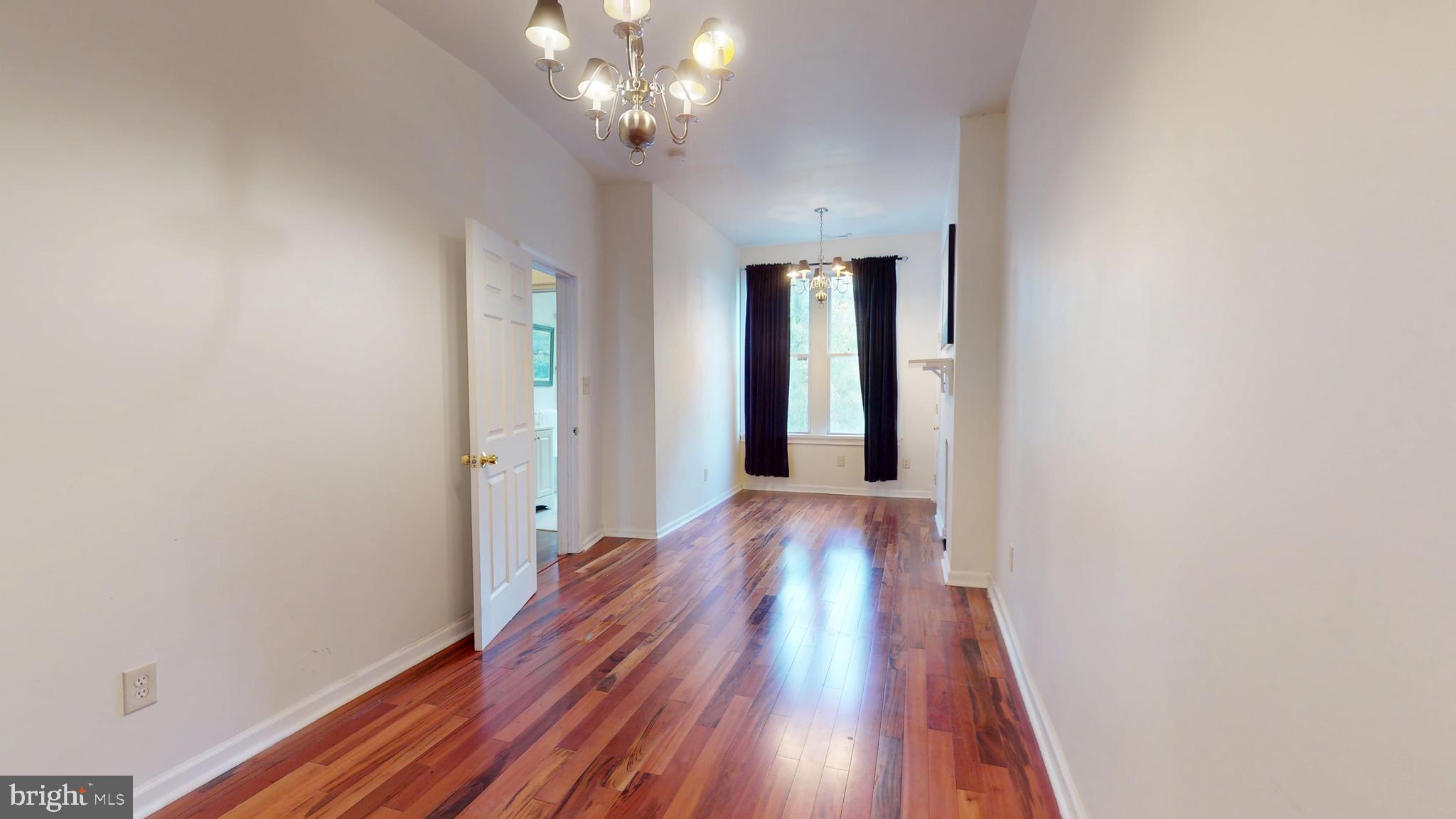 CHARLES VILLAGE - Residential