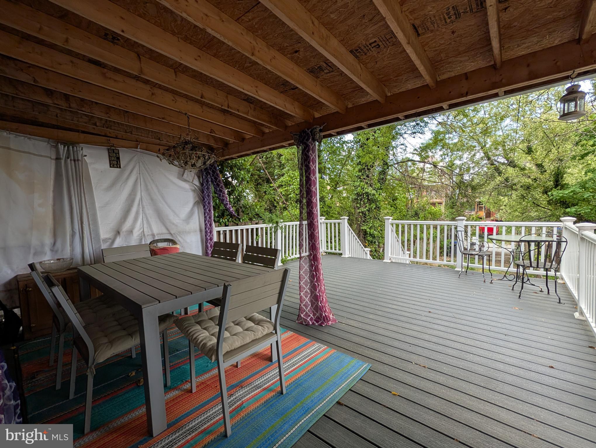 CHARLES VILLAGE - Residential