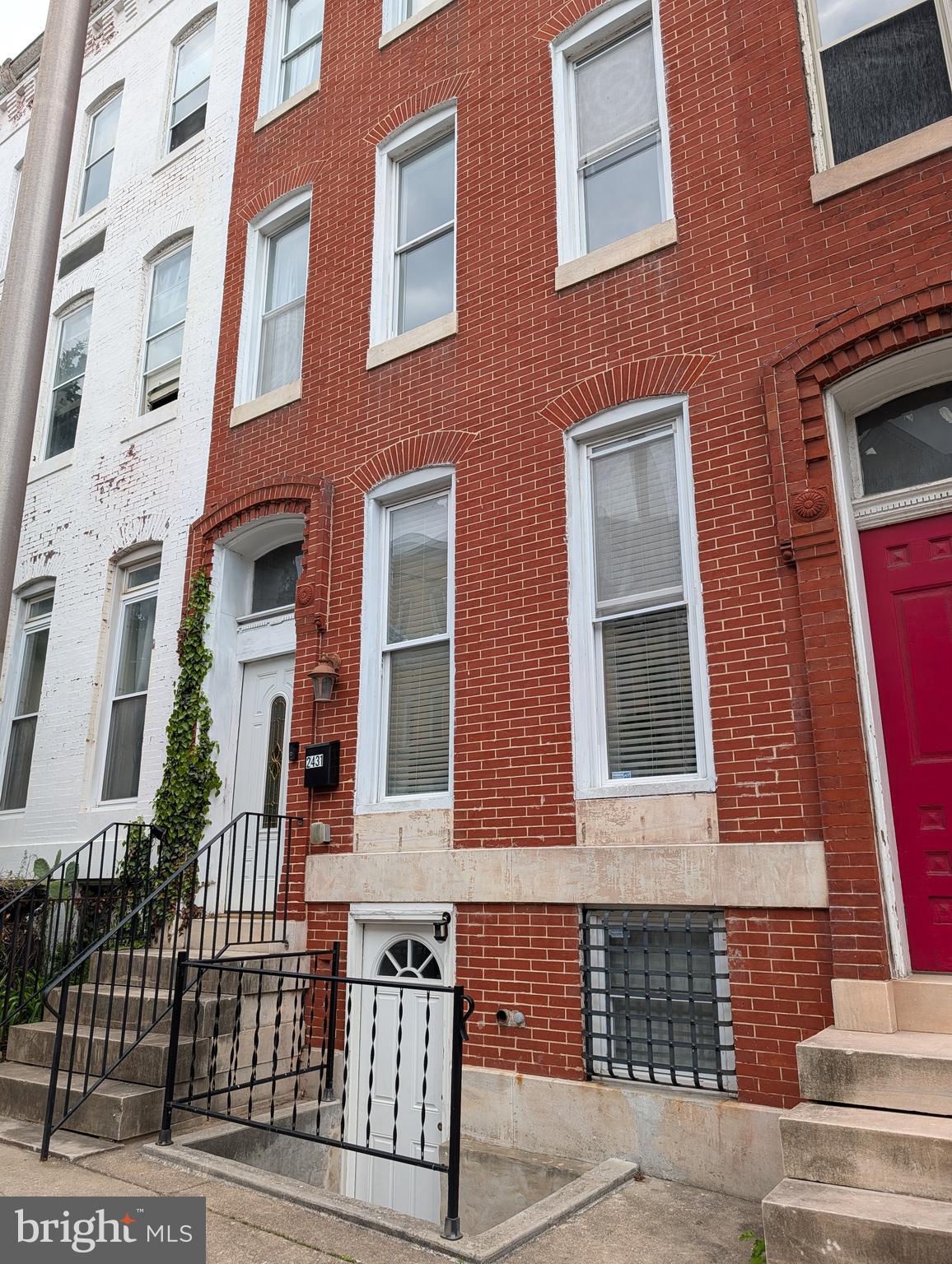 CHARLES VILLAGE - Residential