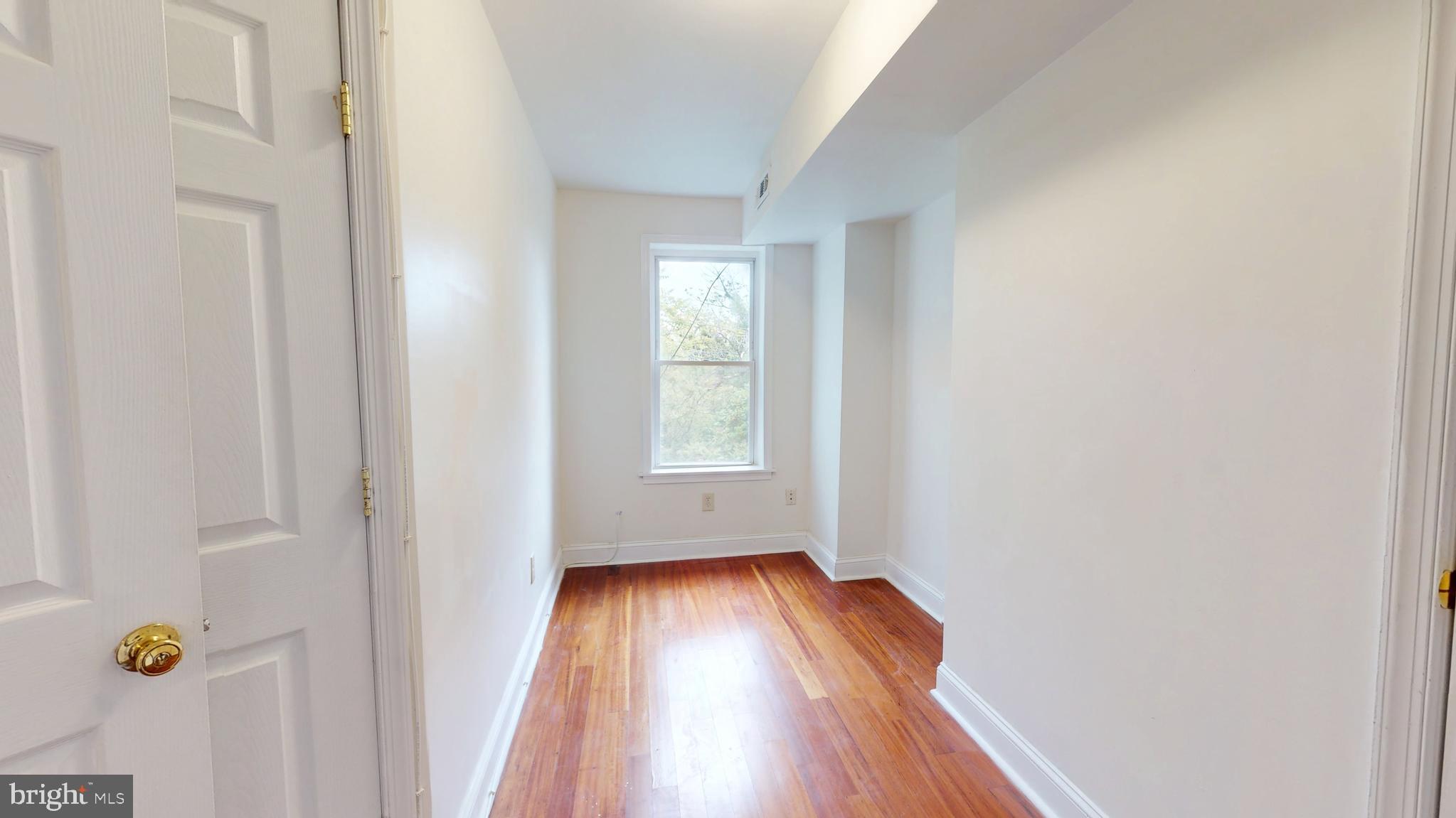 CHARLES VILLAGE - Residential