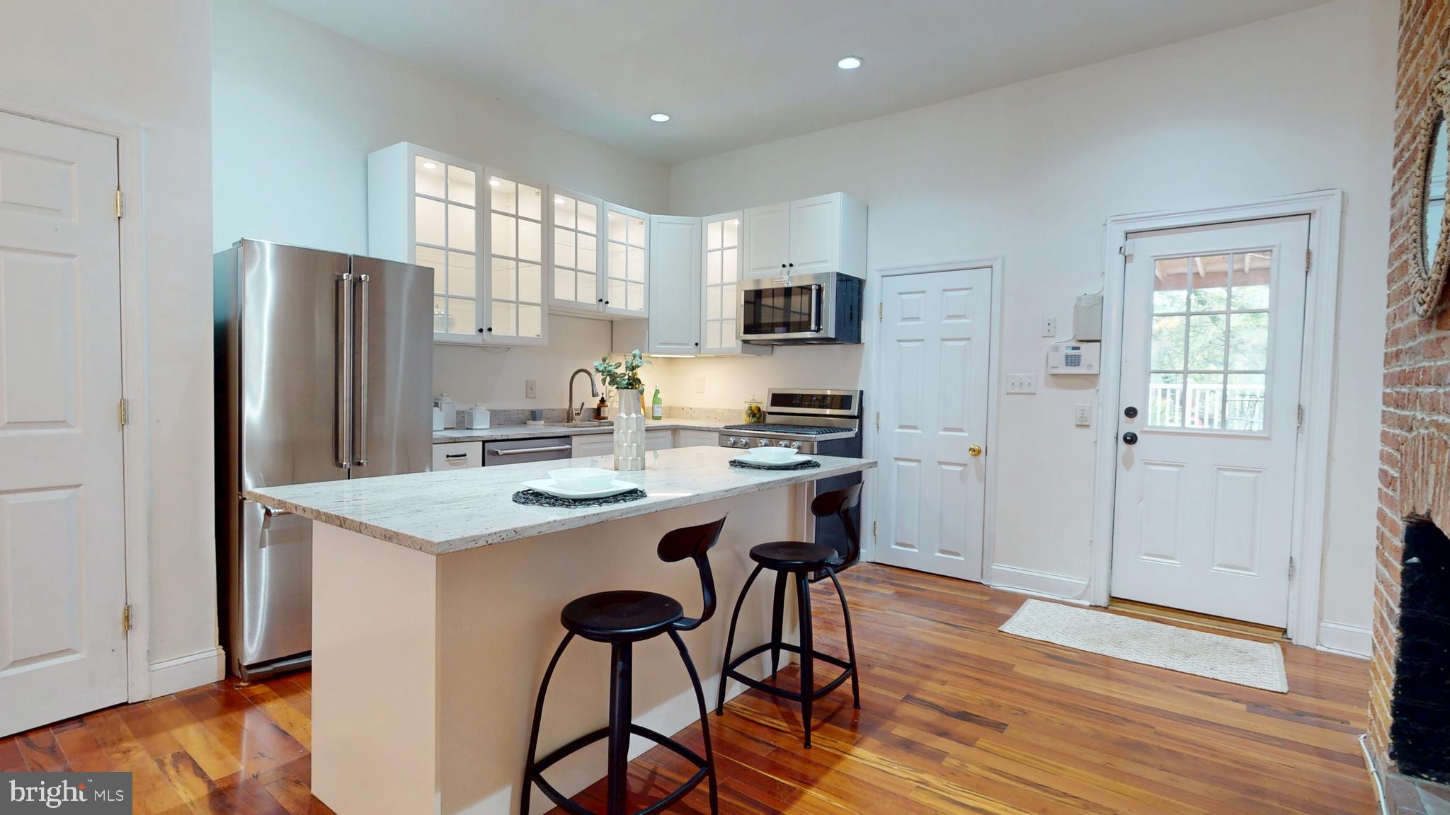 CHARLES VILLAGE - Residential