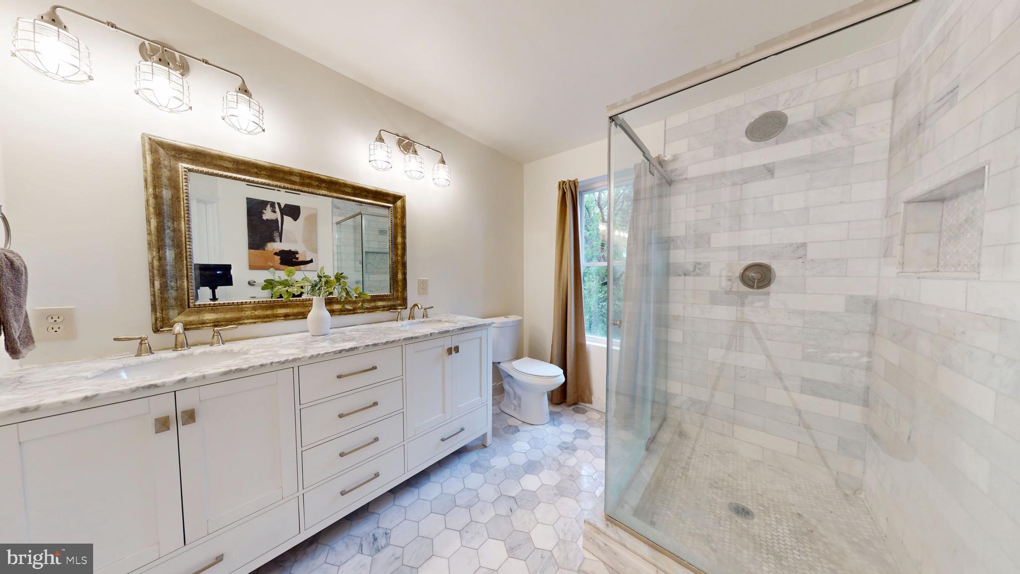 CHARLES VILLAGE - Residential