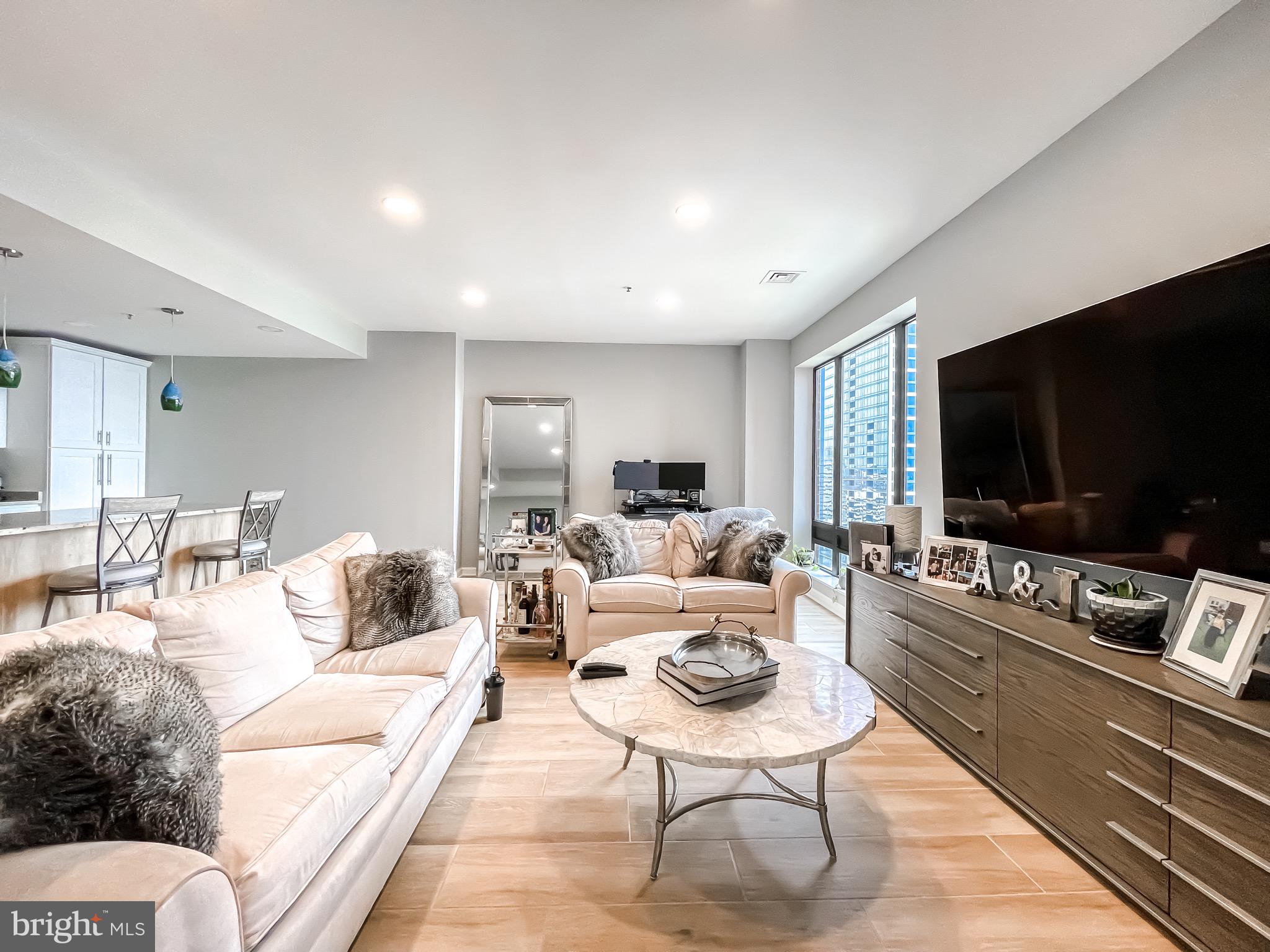 INNER HARBOR - Residential