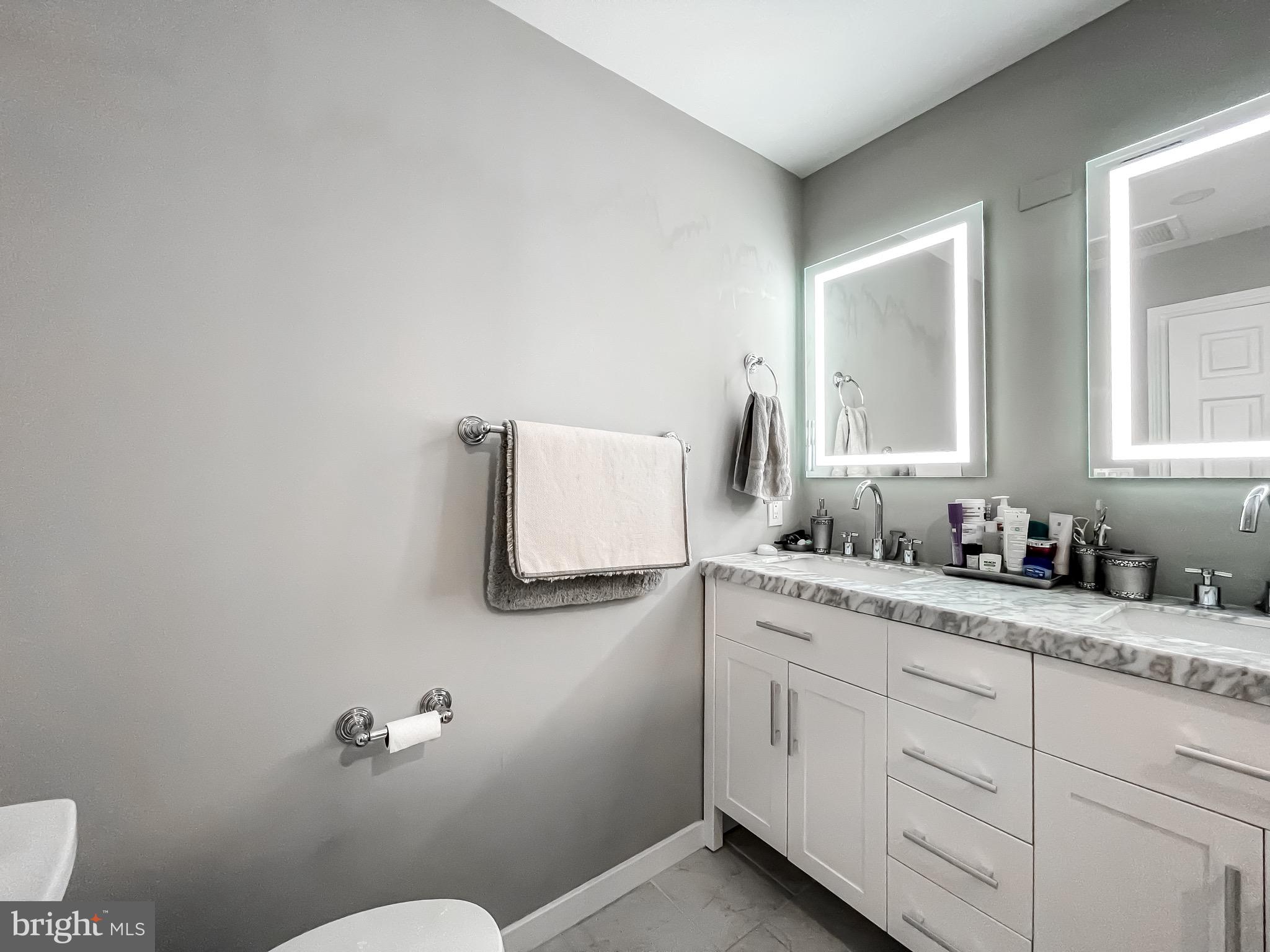 INNER HARBOR - Residential