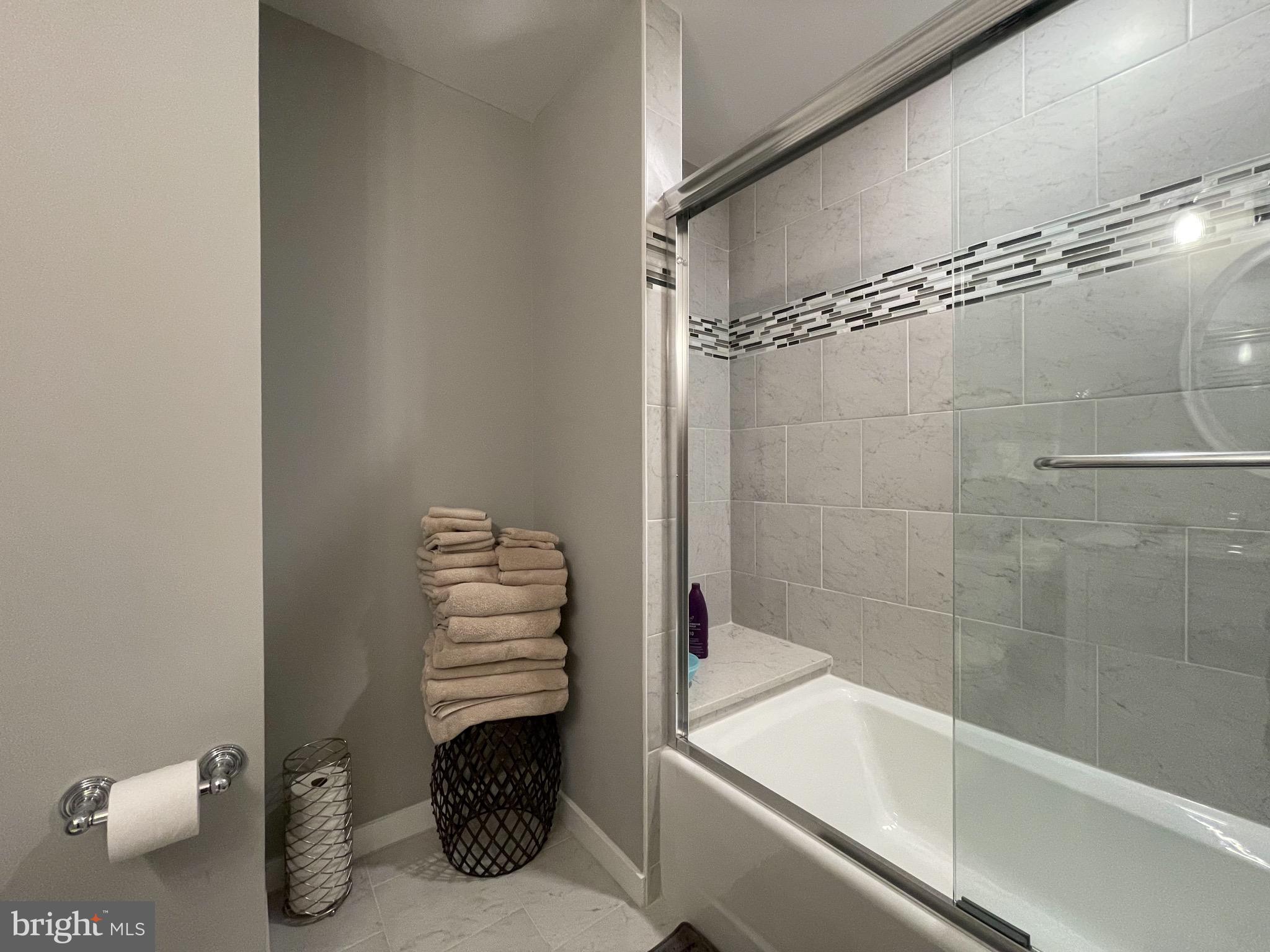 INNER HARBOR - Residential