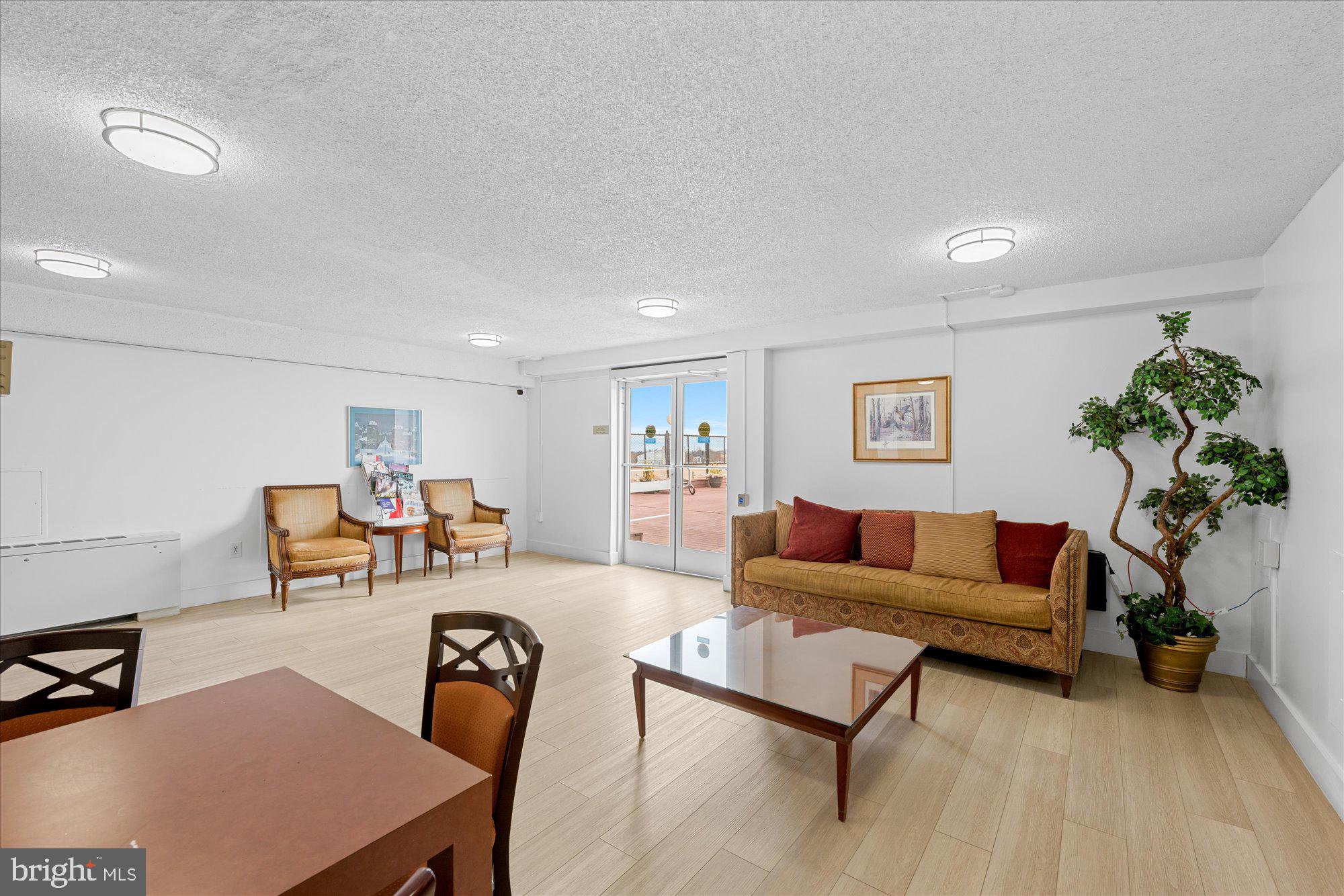 WILLOUGHBY OF CHEVY CHASE - Residential