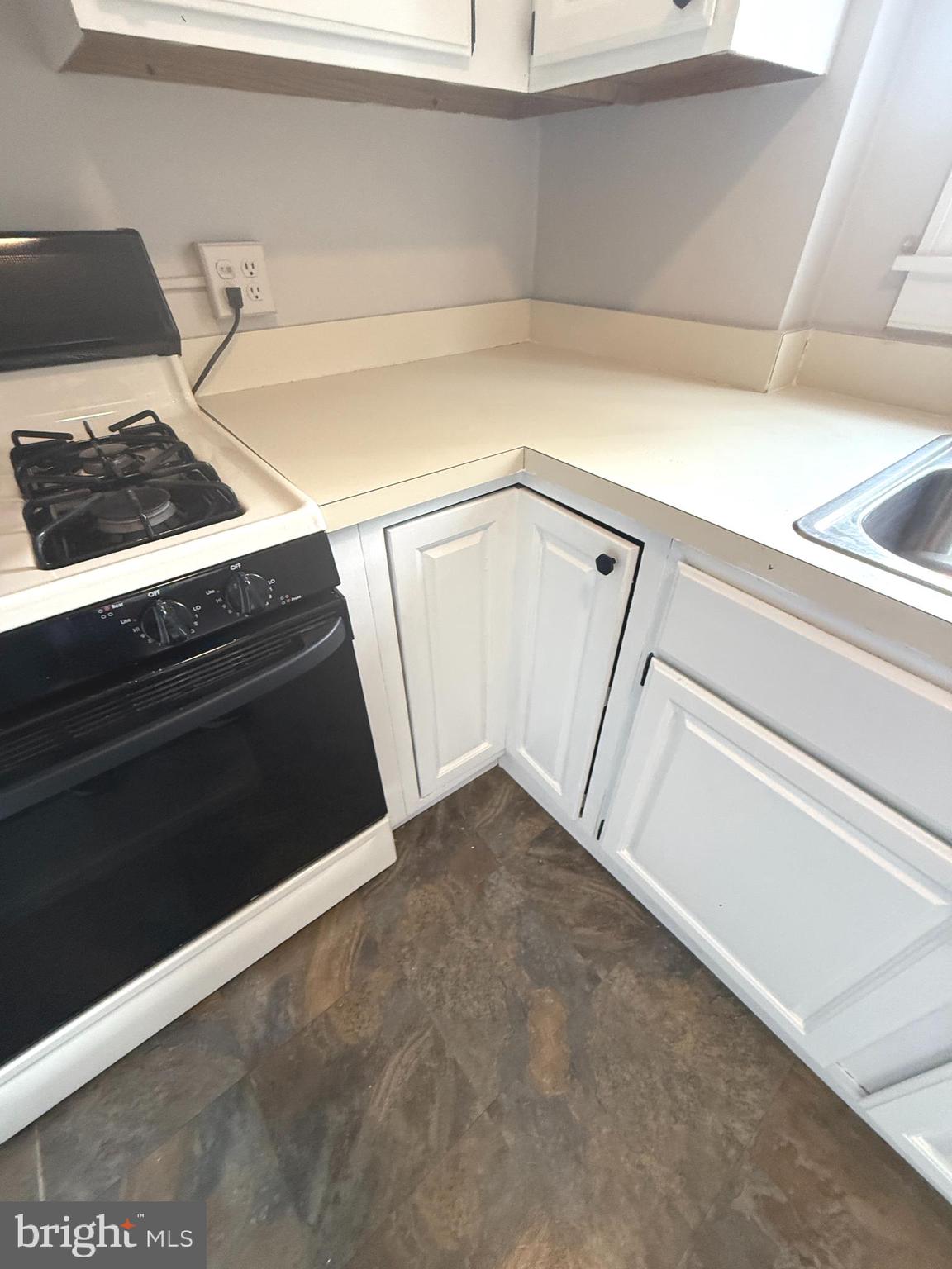 PARKFAIRFAX - Residential Lease