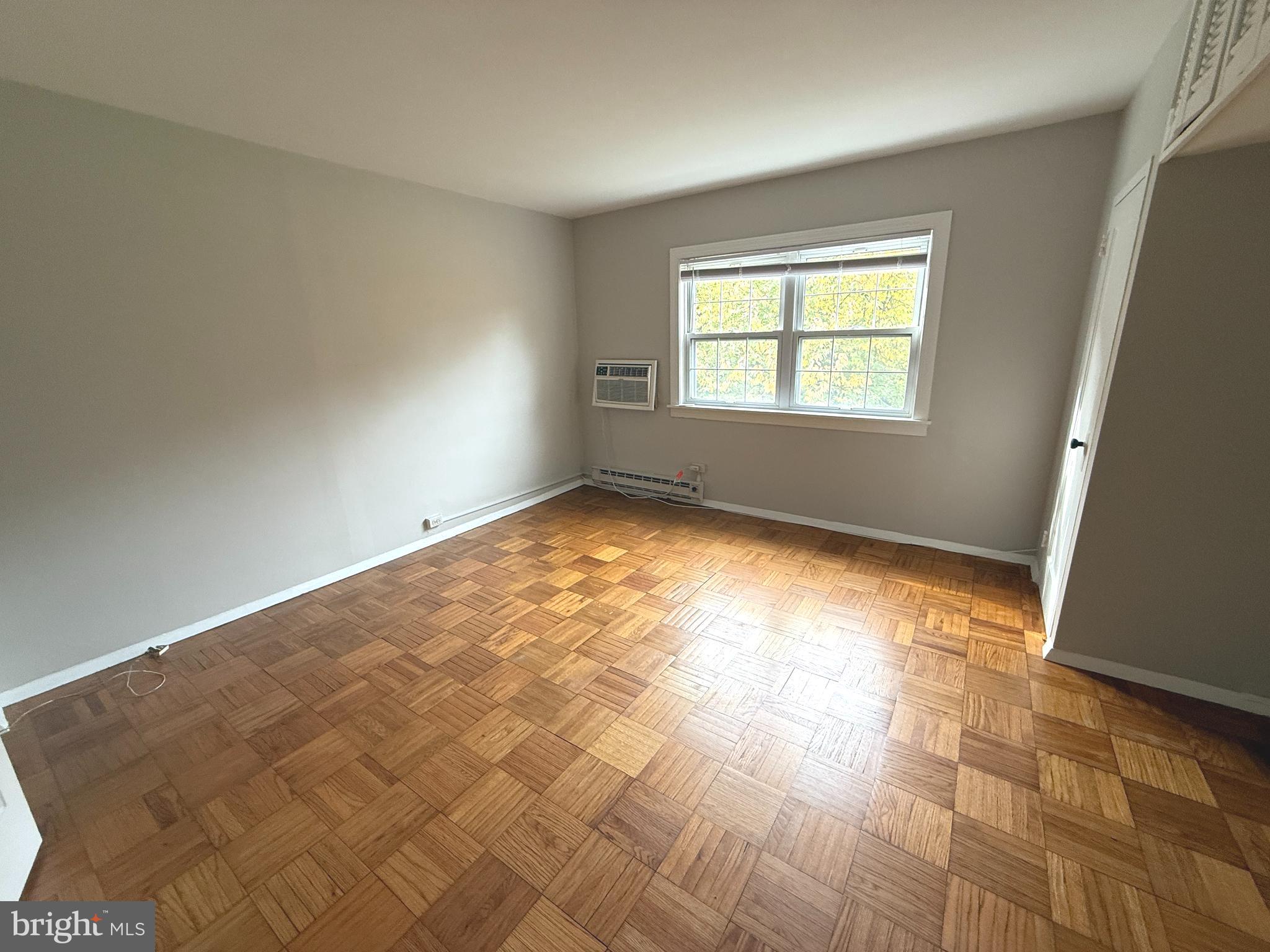 PARKFAIRFAX - Residential Lease