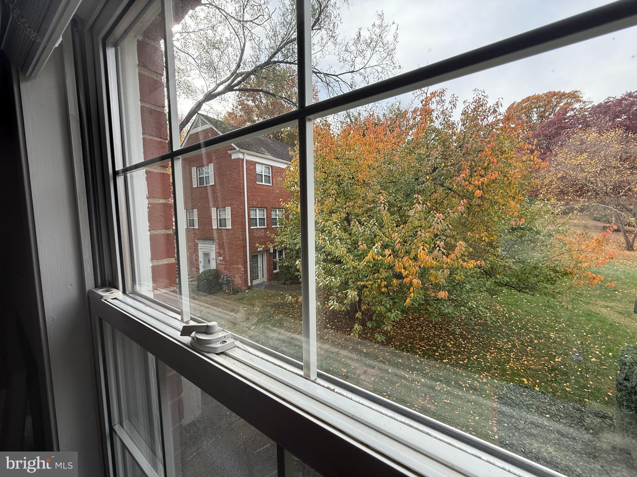 PARKFAIRFAX - Residential Lease