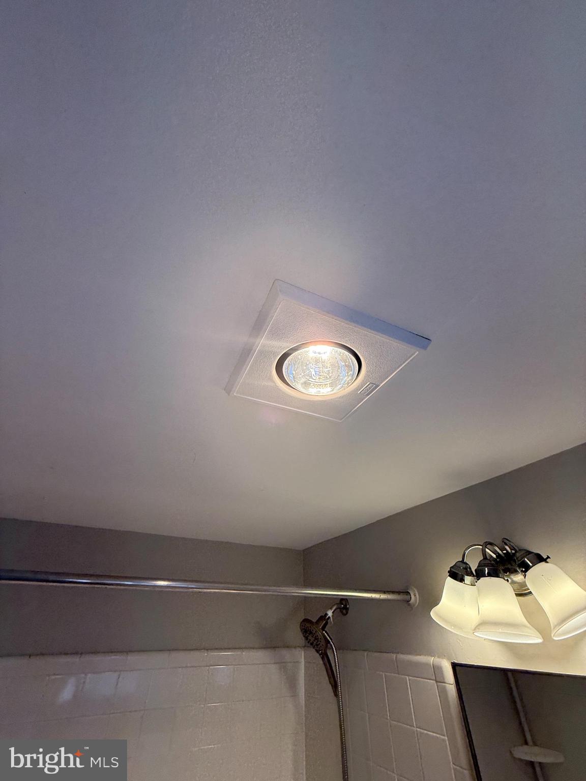 PARKFAIRFAX - Residential Lease