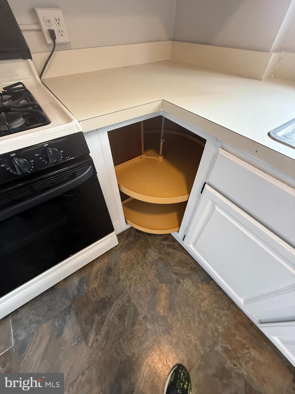 PARKFAIRFAX - Residential Lease