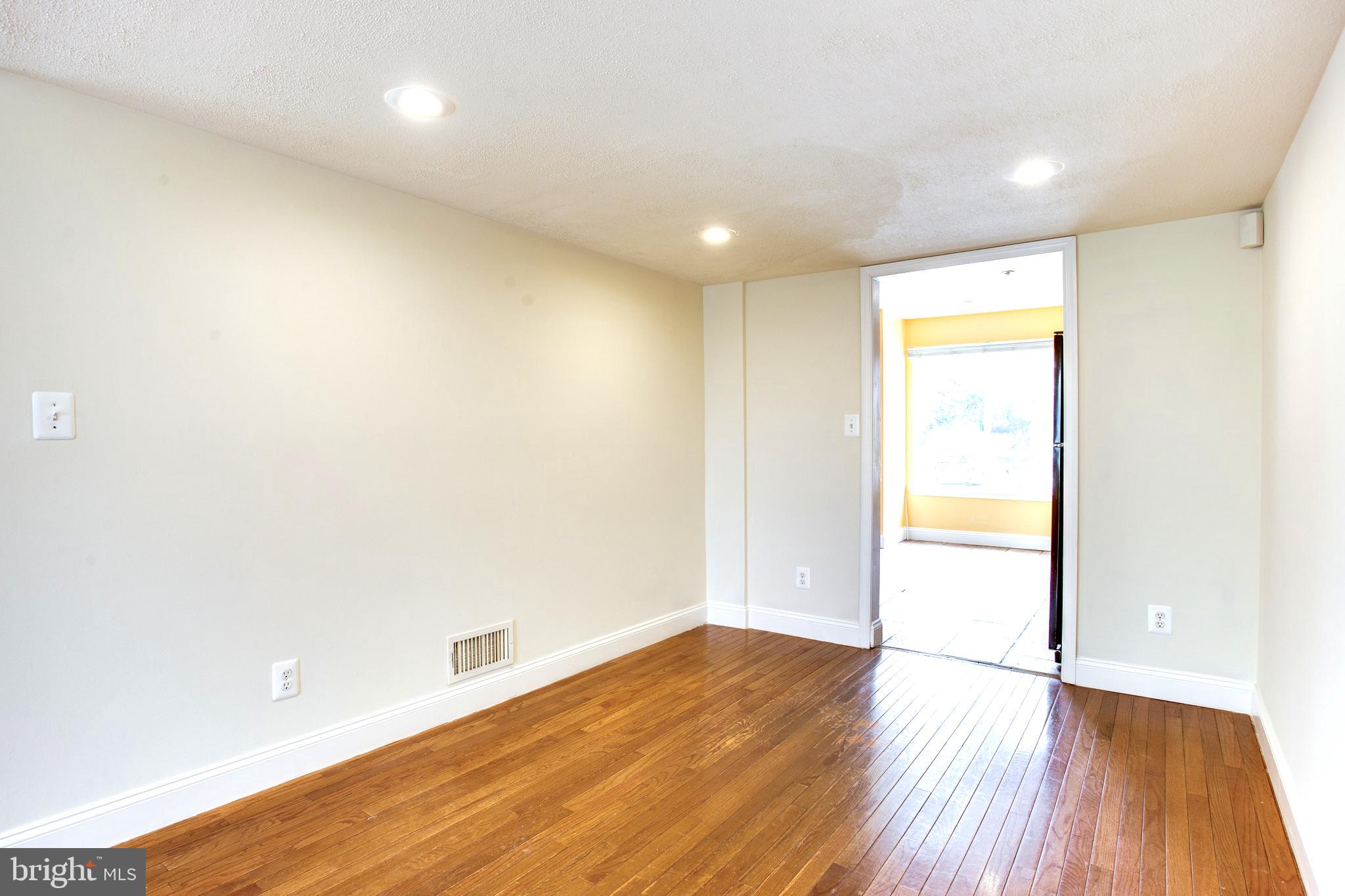 CLUB HILL - Residential