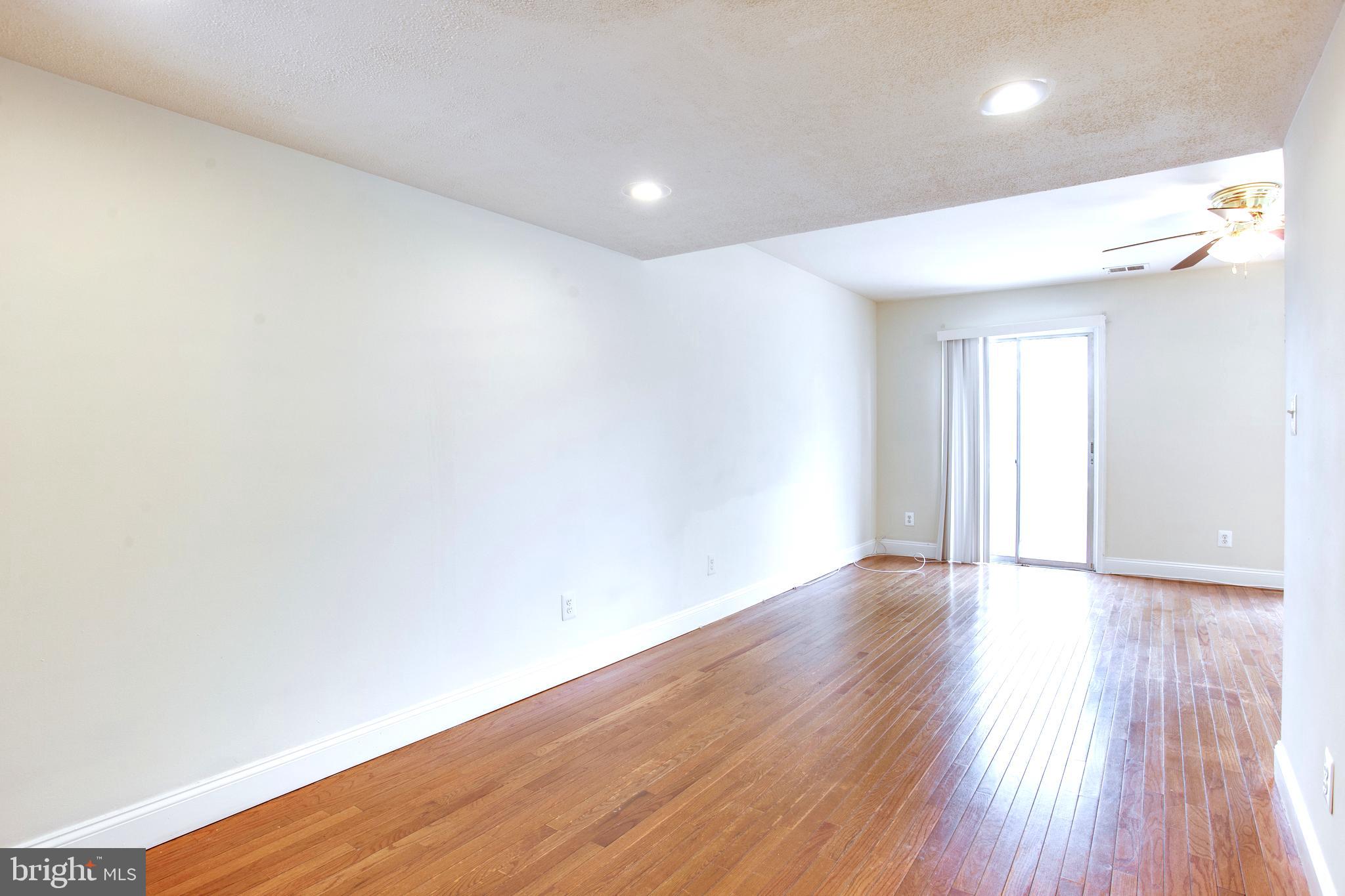 CLUB HILL - Residential