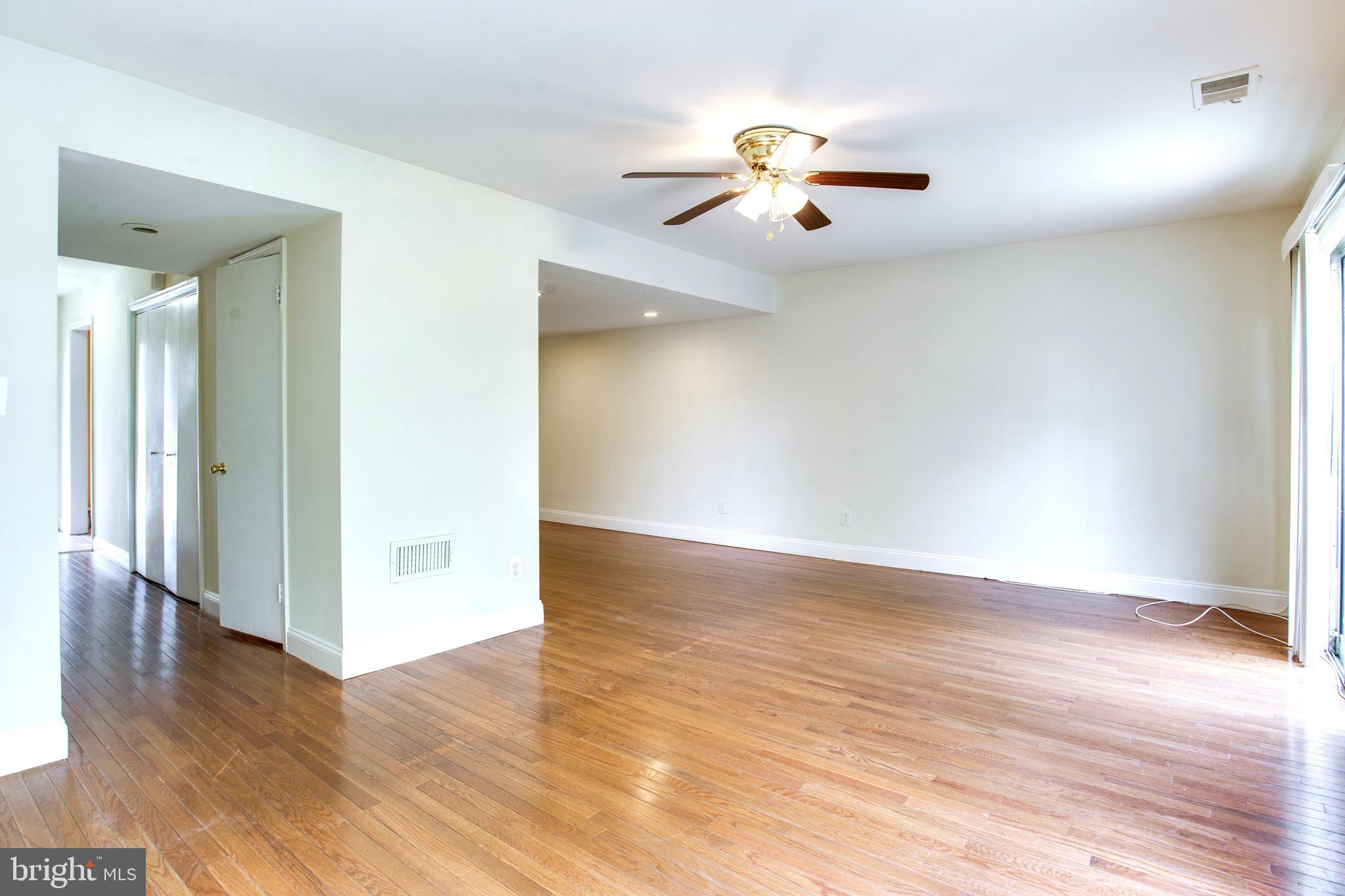 CLUB HILL - Residential