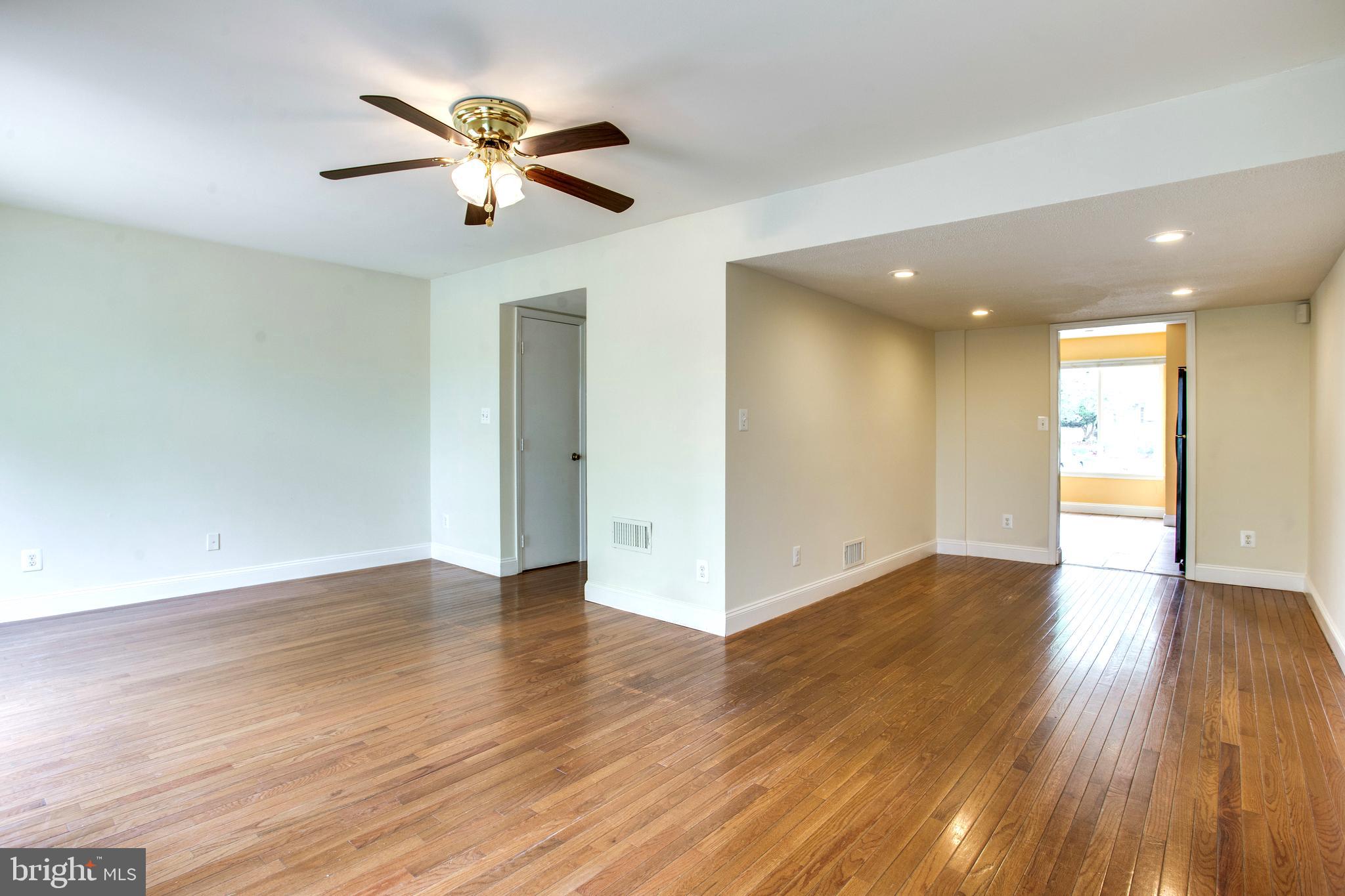 CLUB HILL - Residential