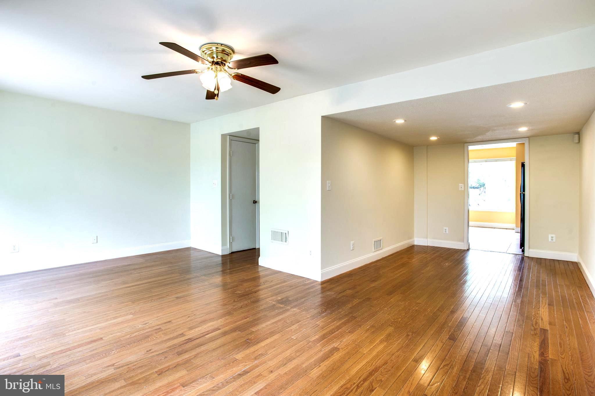 CLUB HILL - Residential