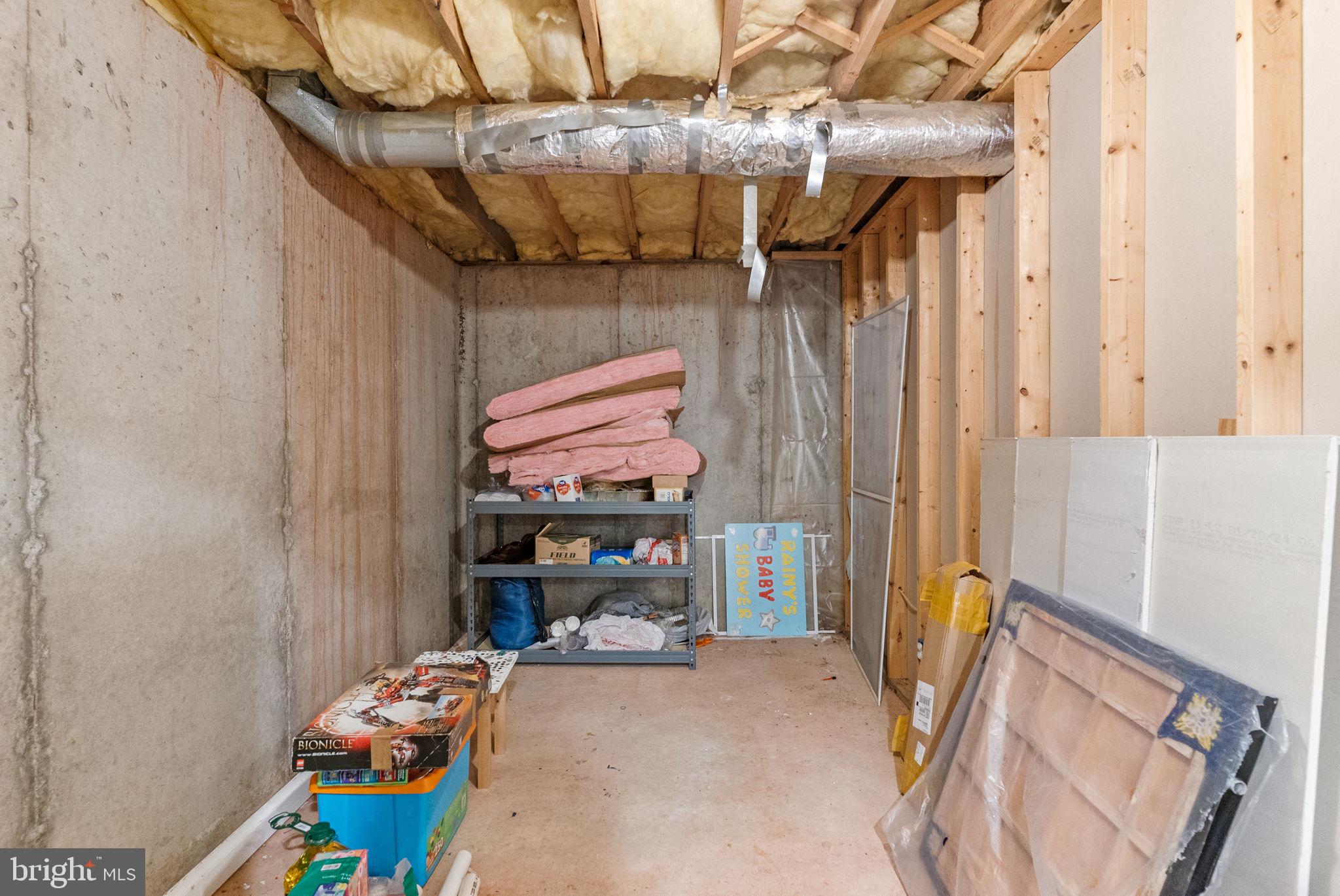 CHARLESTOWNE - Residential