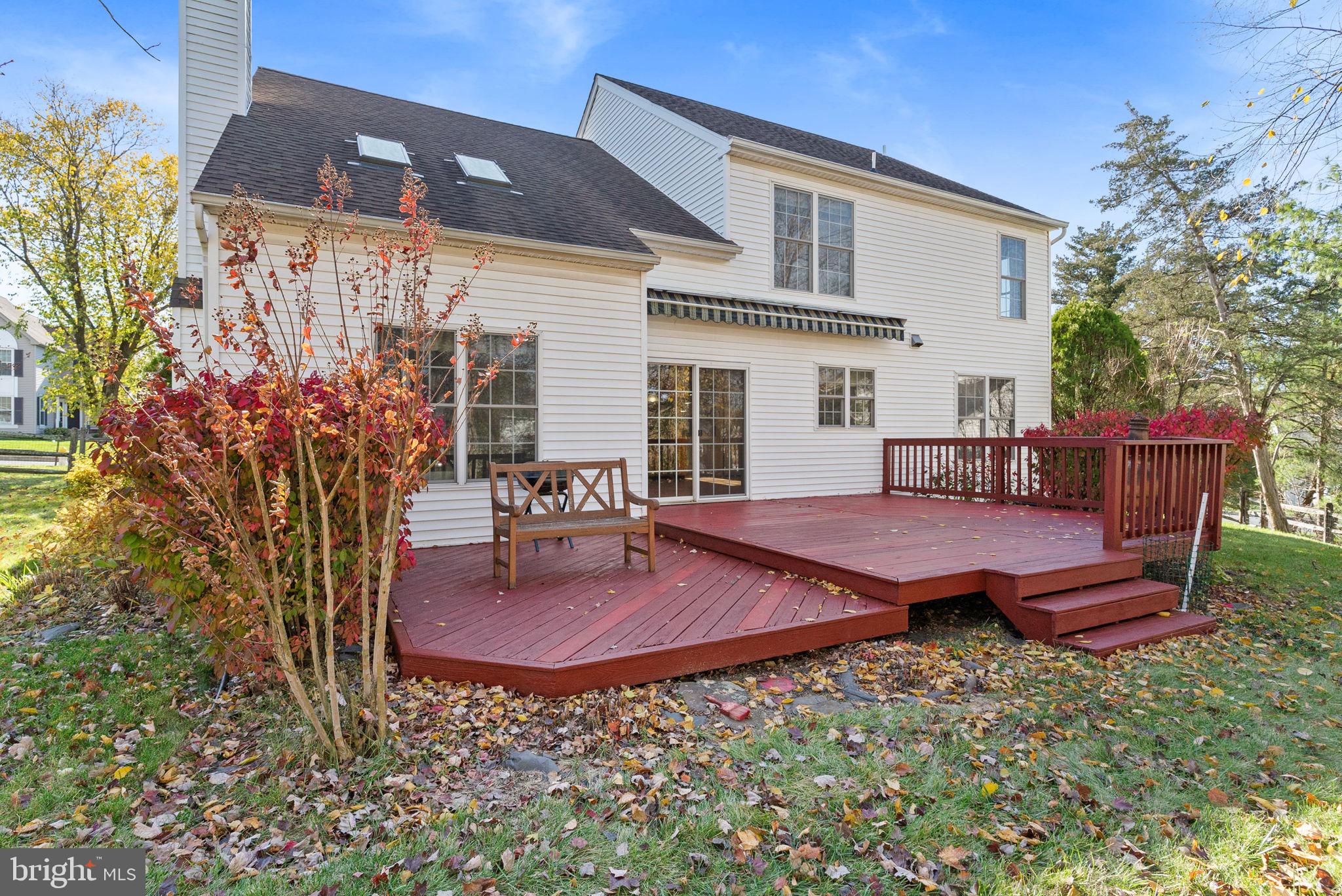 CHARLESTOWNE - Residential