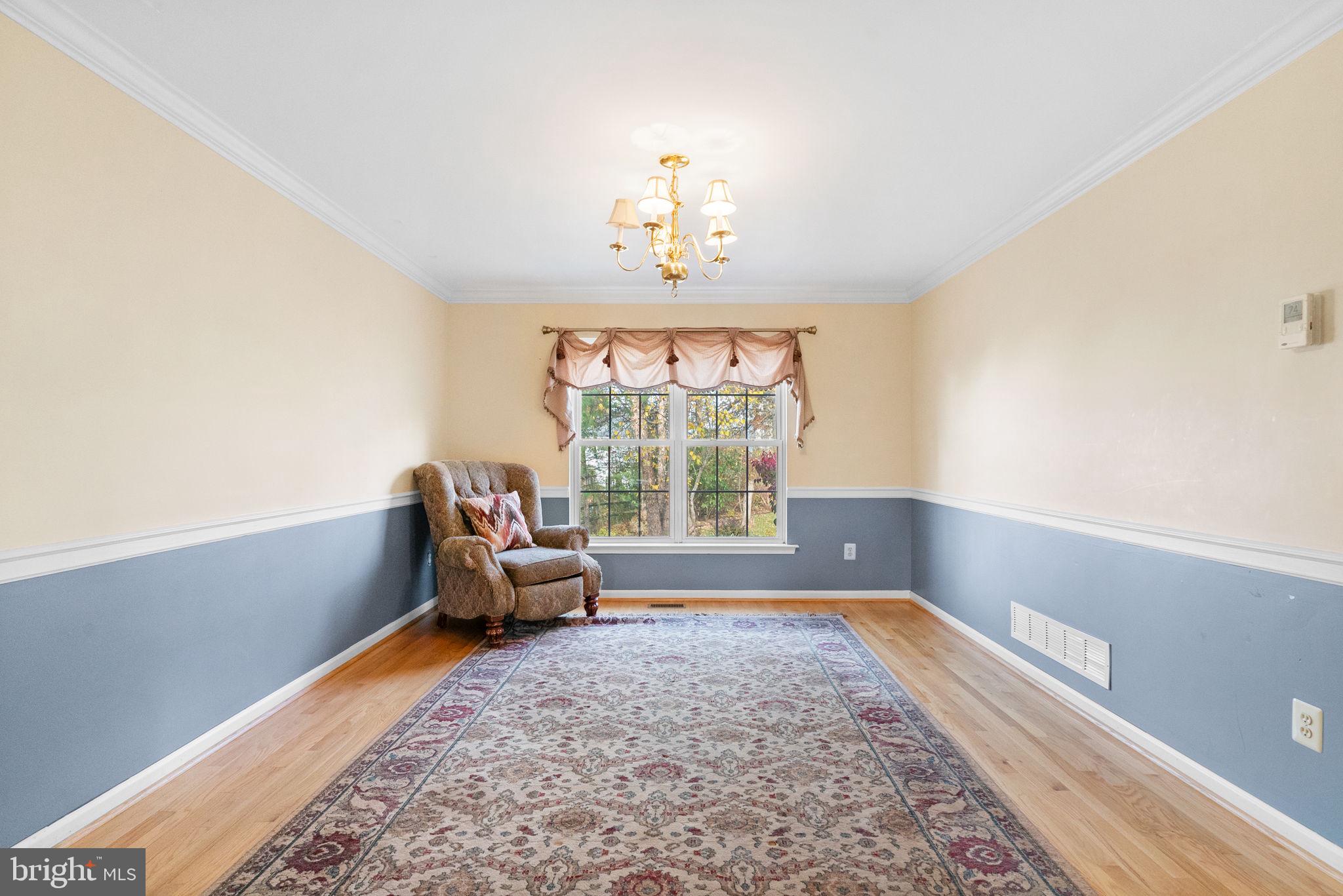 CHARLESTOWNE - Residential