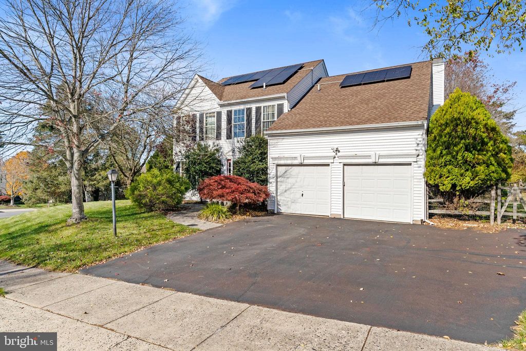 Photo of 205 Green Bank Way, HARLEYSVILLE, PA 19438 (MLS # PAMC2161022)