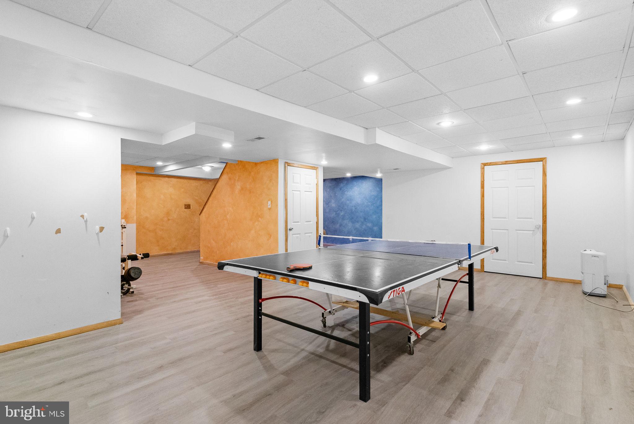 CHARLESTOWNE - Residential