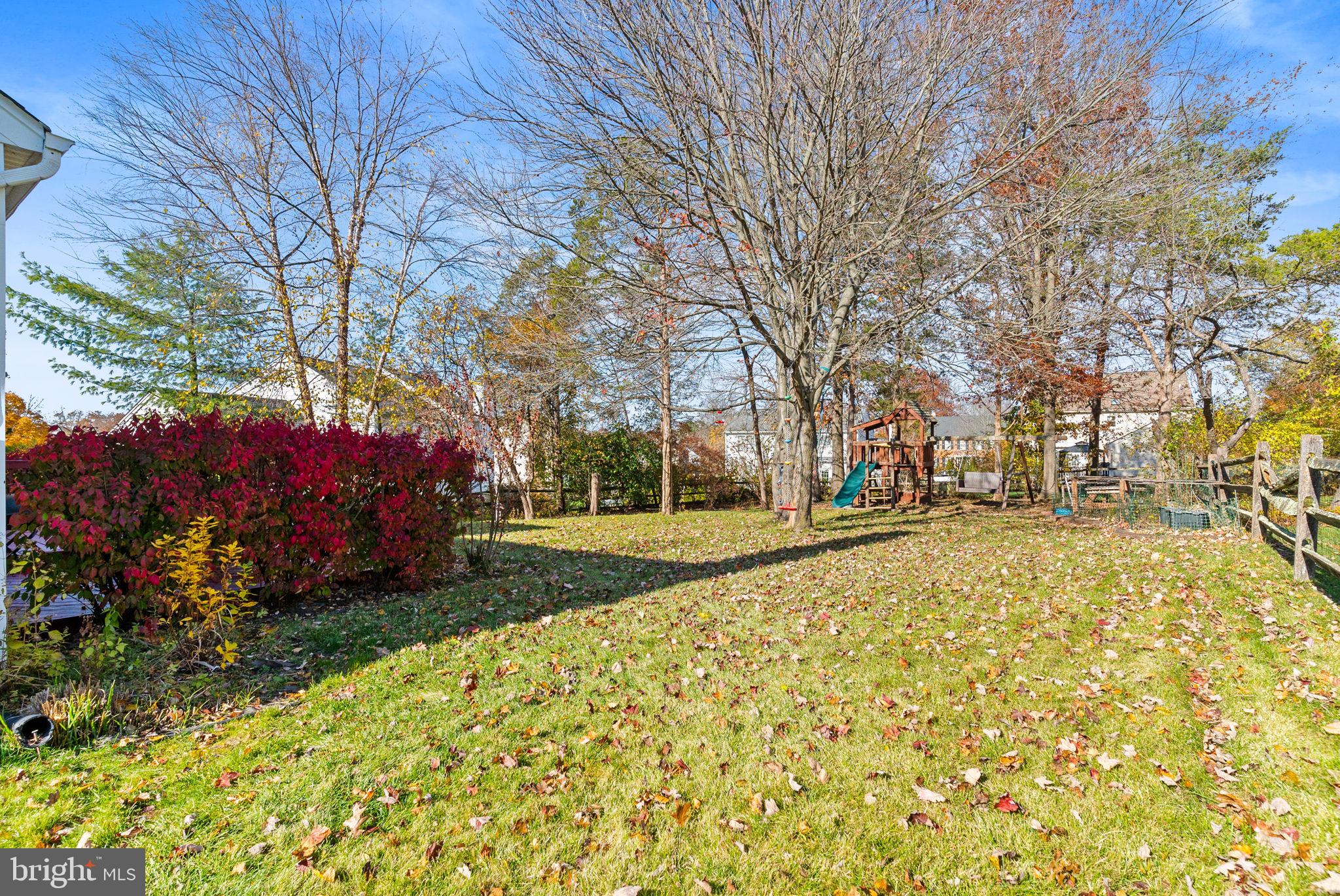 CHARLESTOWNE - Residential