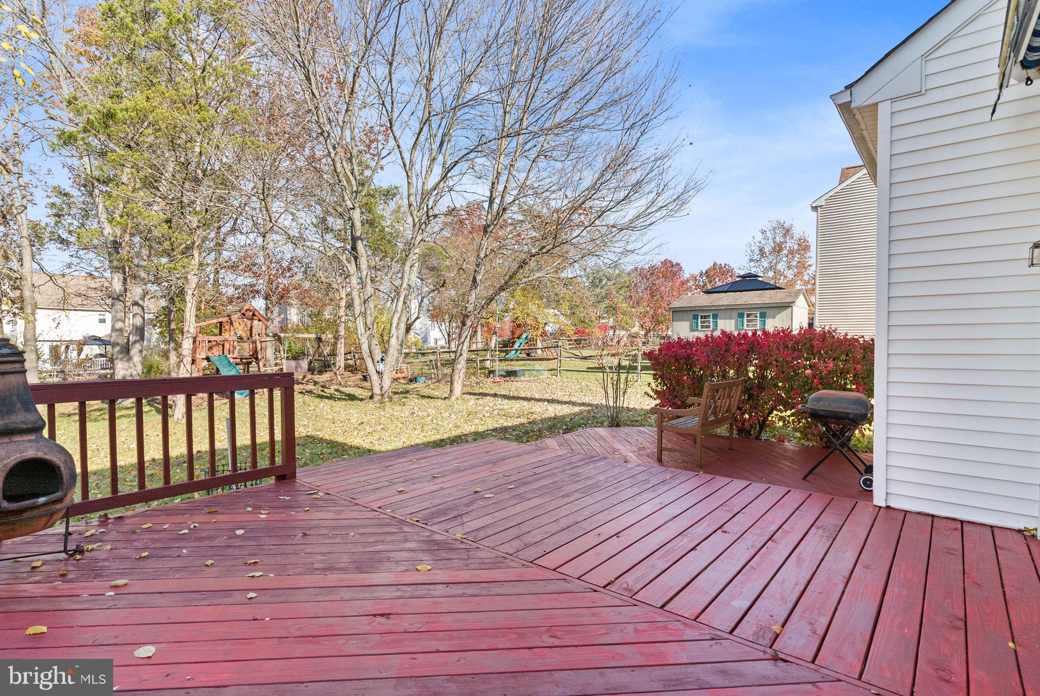 CHARLESTOWNE - Residential