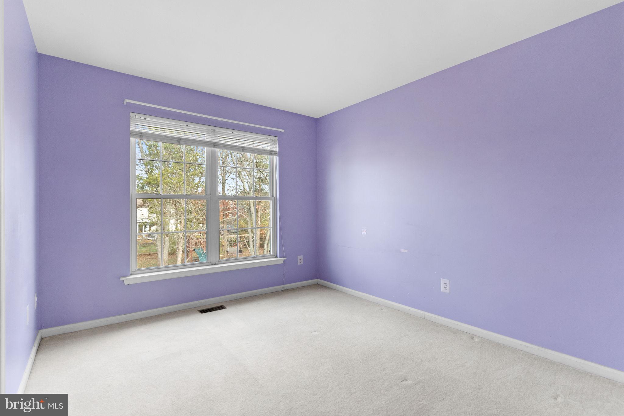 CHARLESTOWNE - Residential