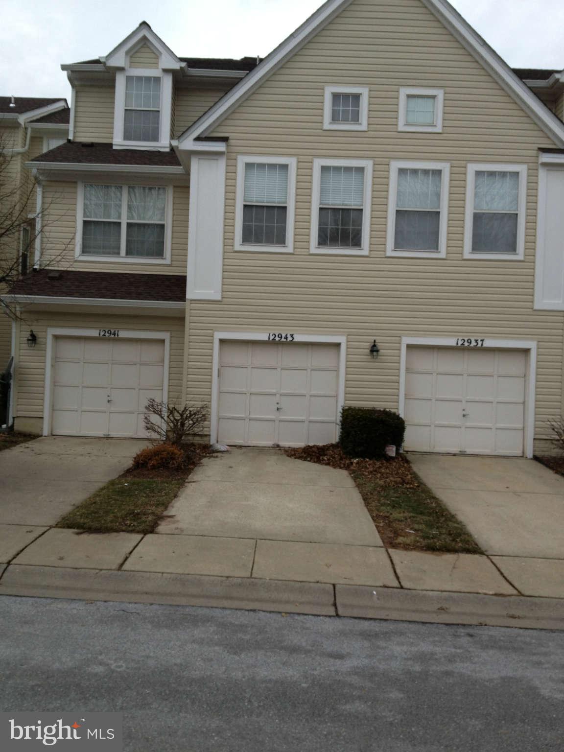 Good credit required (minimum 680+). Fully Update TH with one car garage. Great rental in good location.