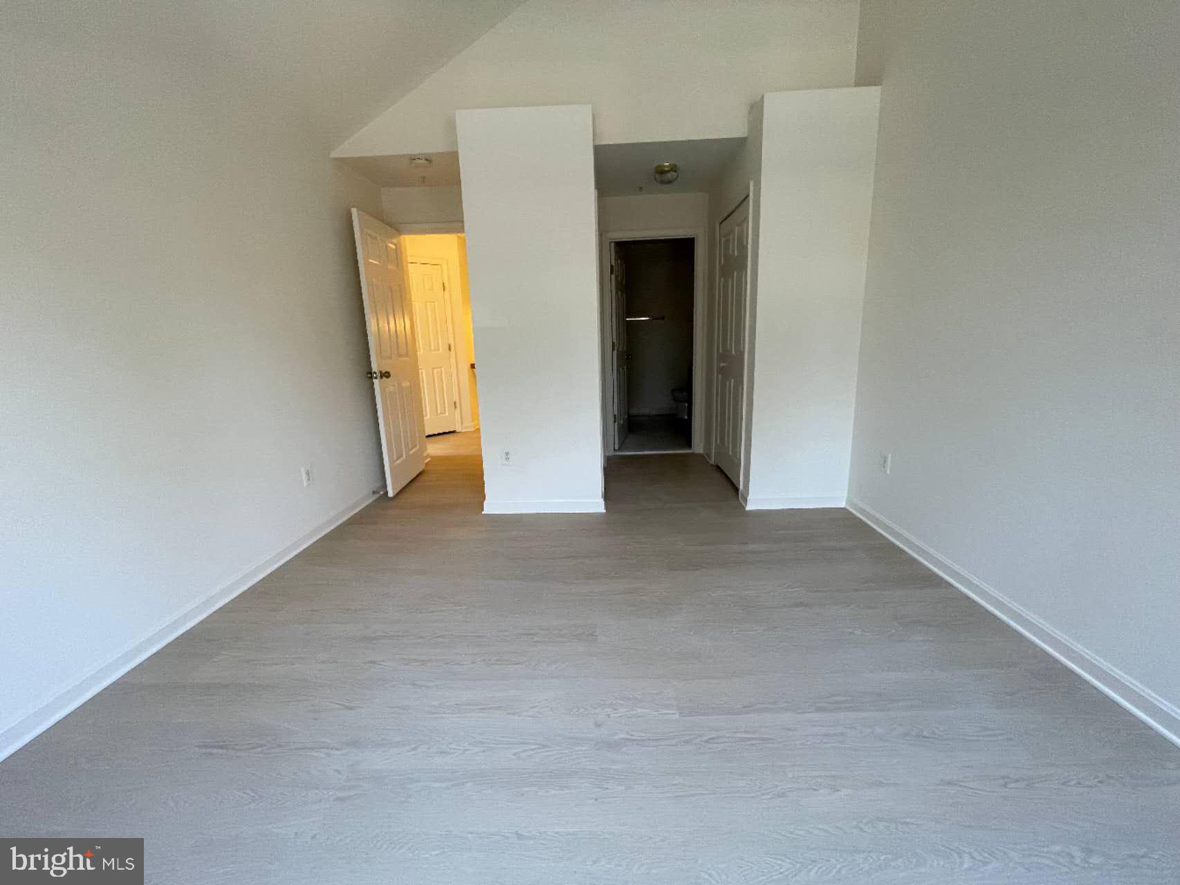 CLOVERLEAF CENTER - Residential Lease