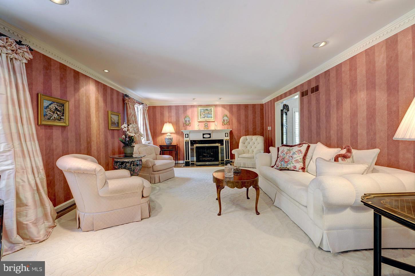 KENWOOD - Residential