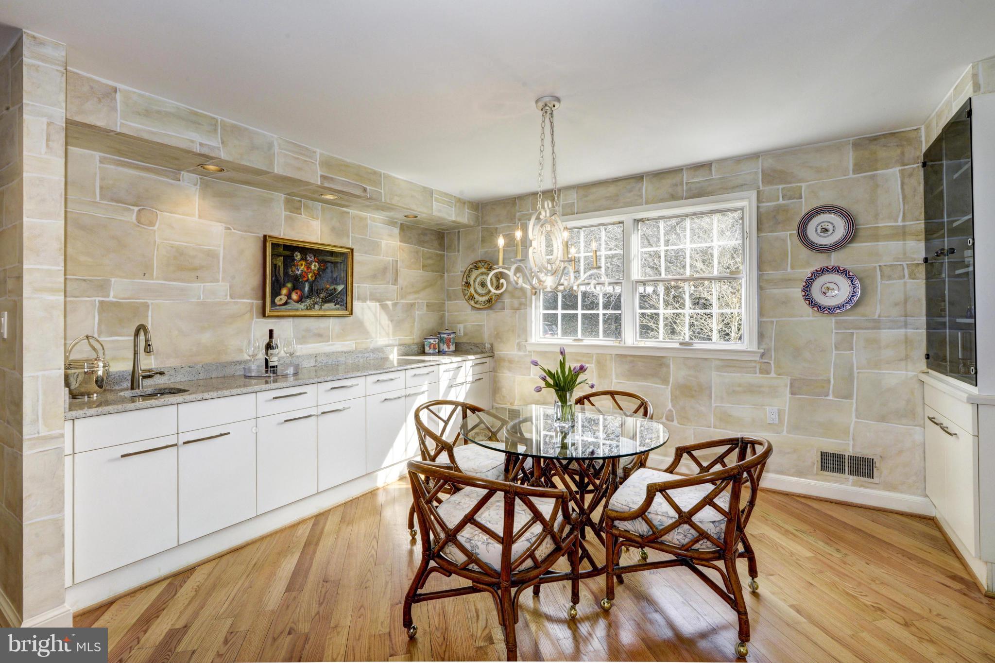 KENWOOD - Residential