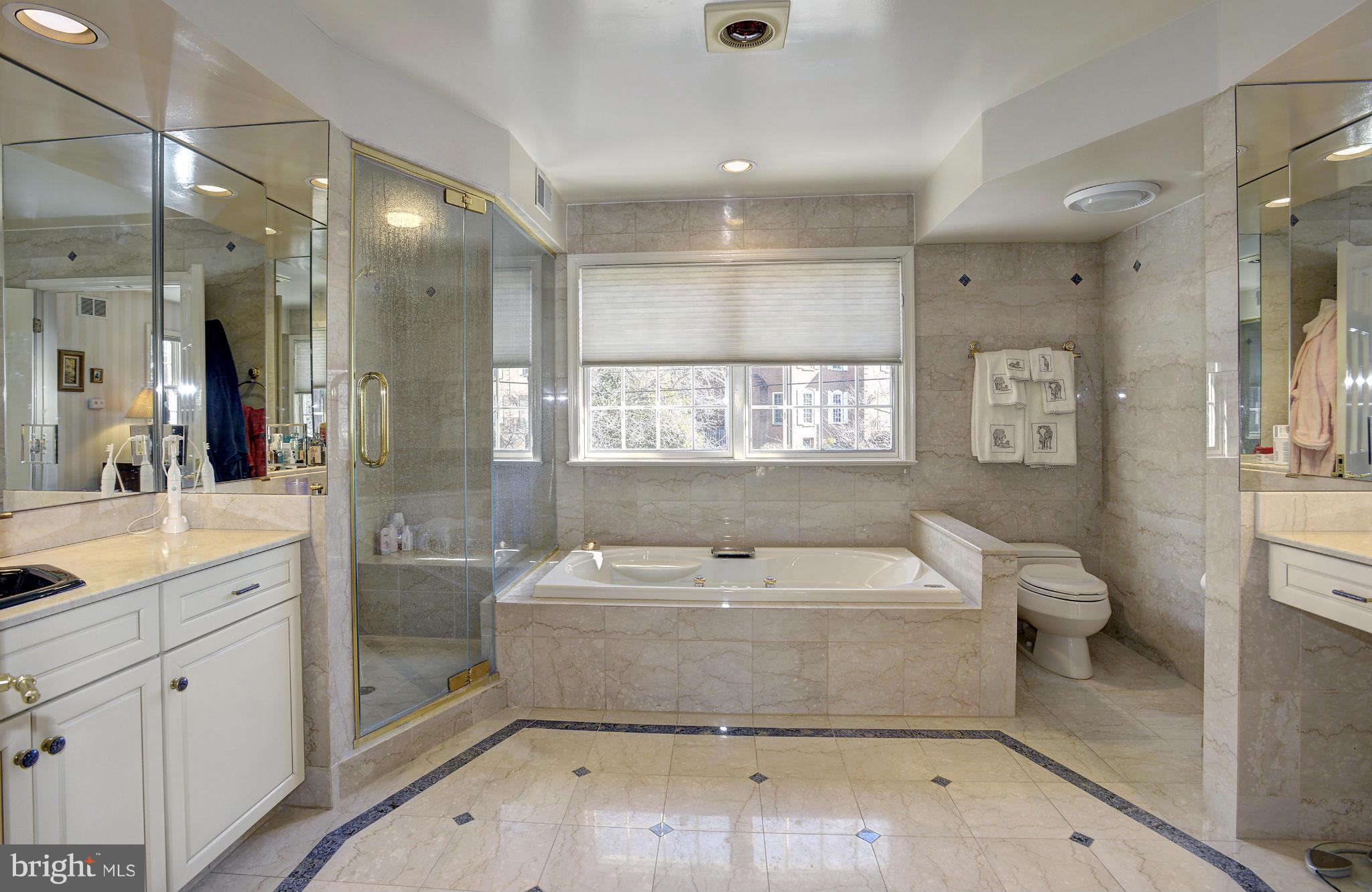 KENWOOD - Residential