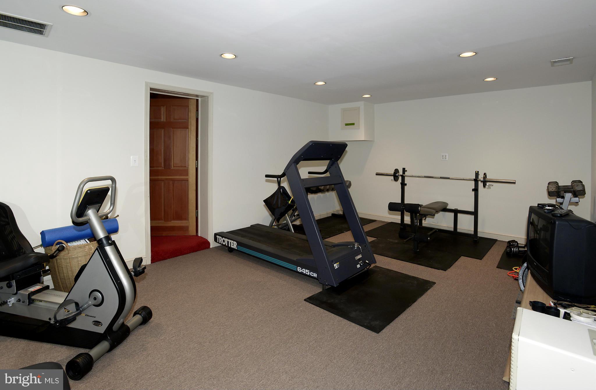 KENWOOD - Residential