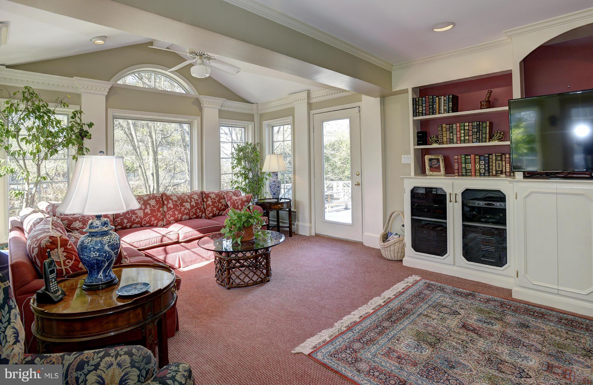 KENWOOD - Residential