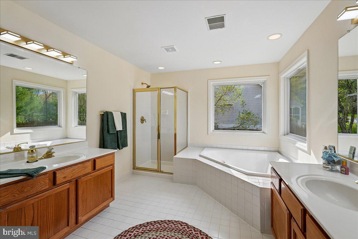 FALLSWOOD - Residential