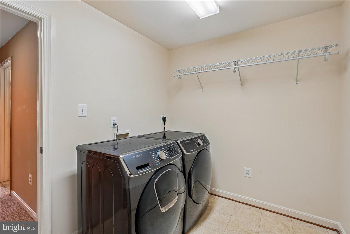 FALLSWOOD - Residential