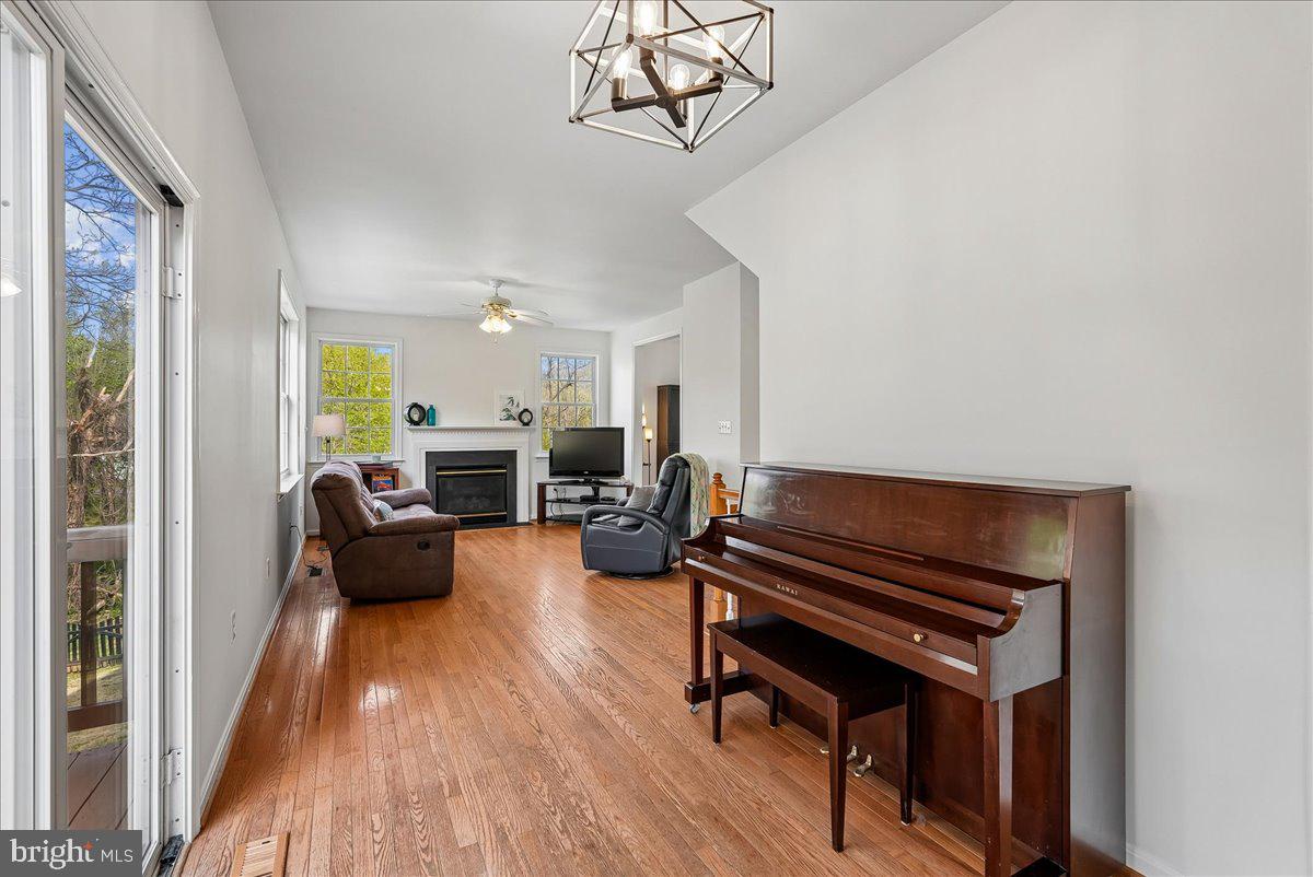 FALLSWOOD - Residential