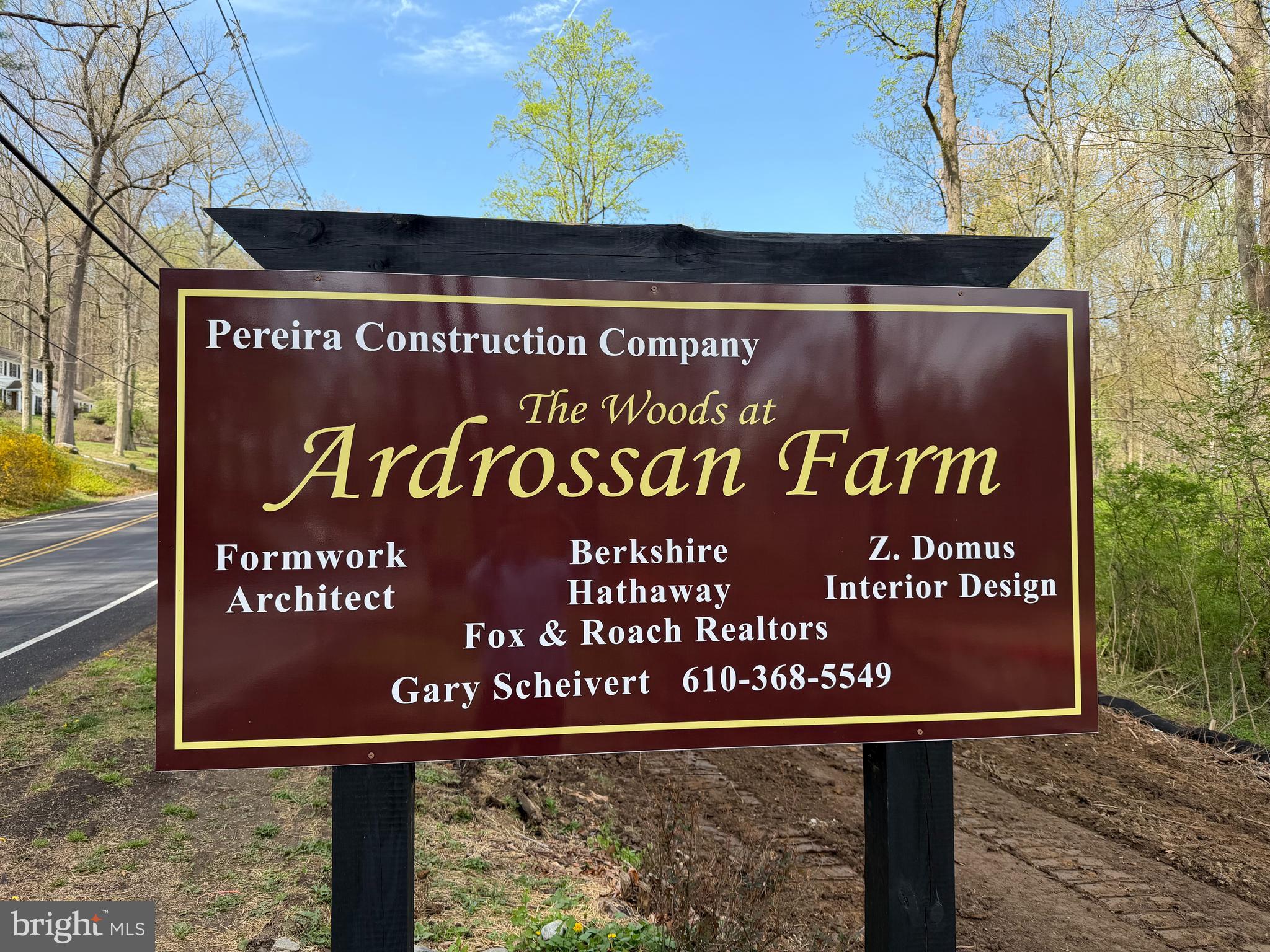 NEWTOWN SQ - Residential