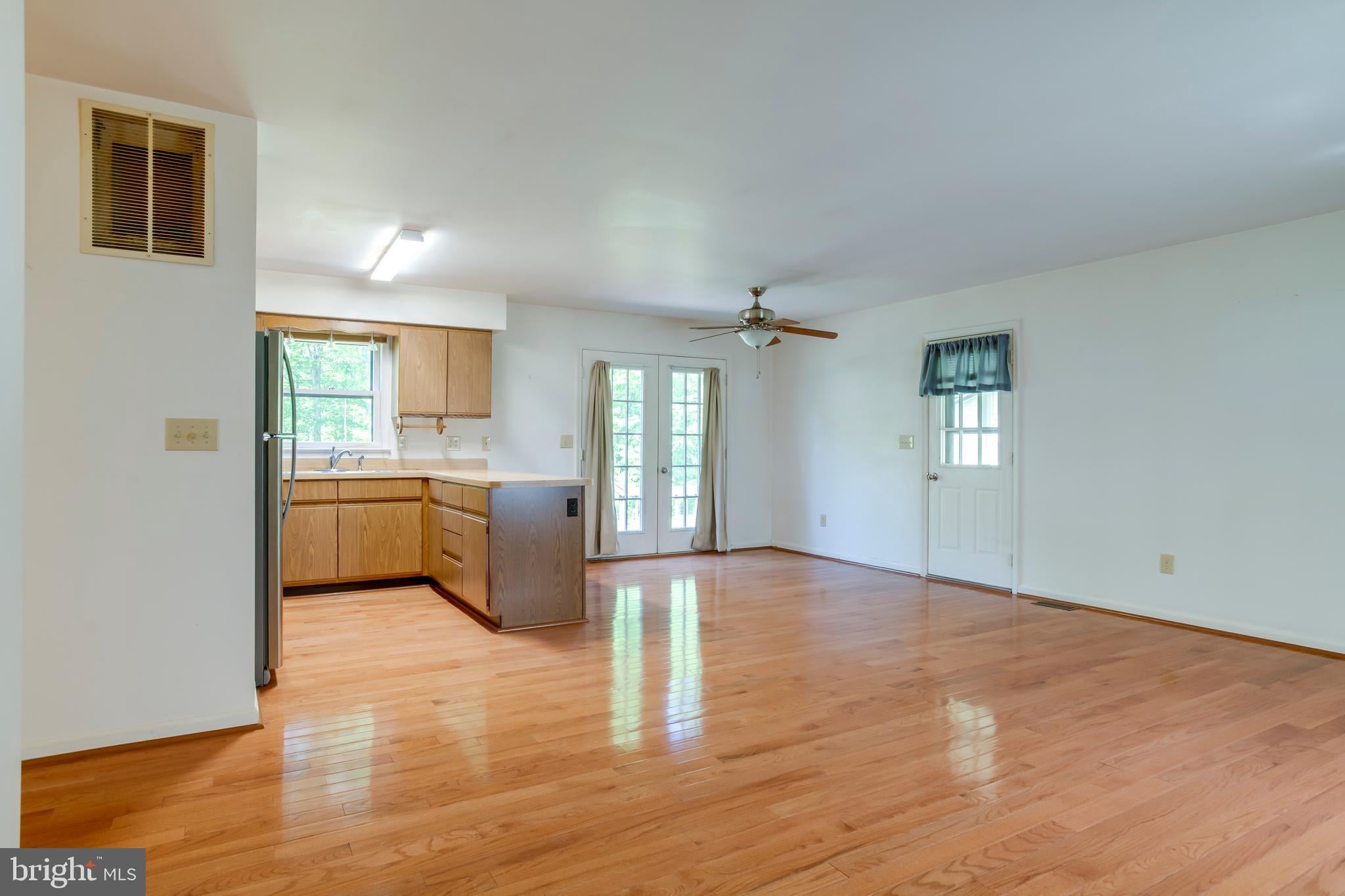 803 WEAVER HOLLOW ROAD