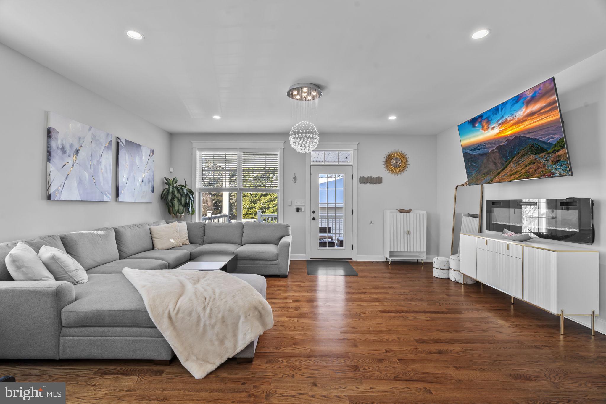 ABINGTON - Residential