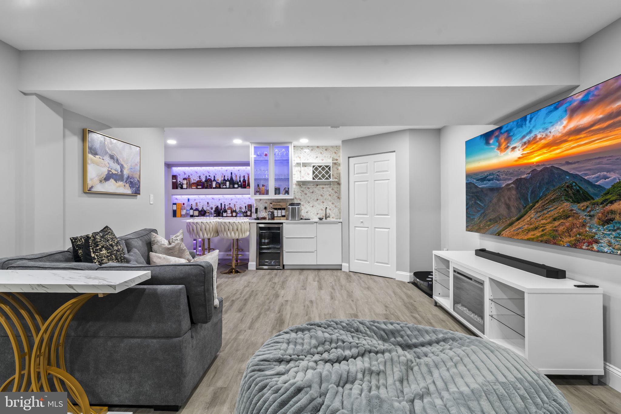 ABINGTON - Residential