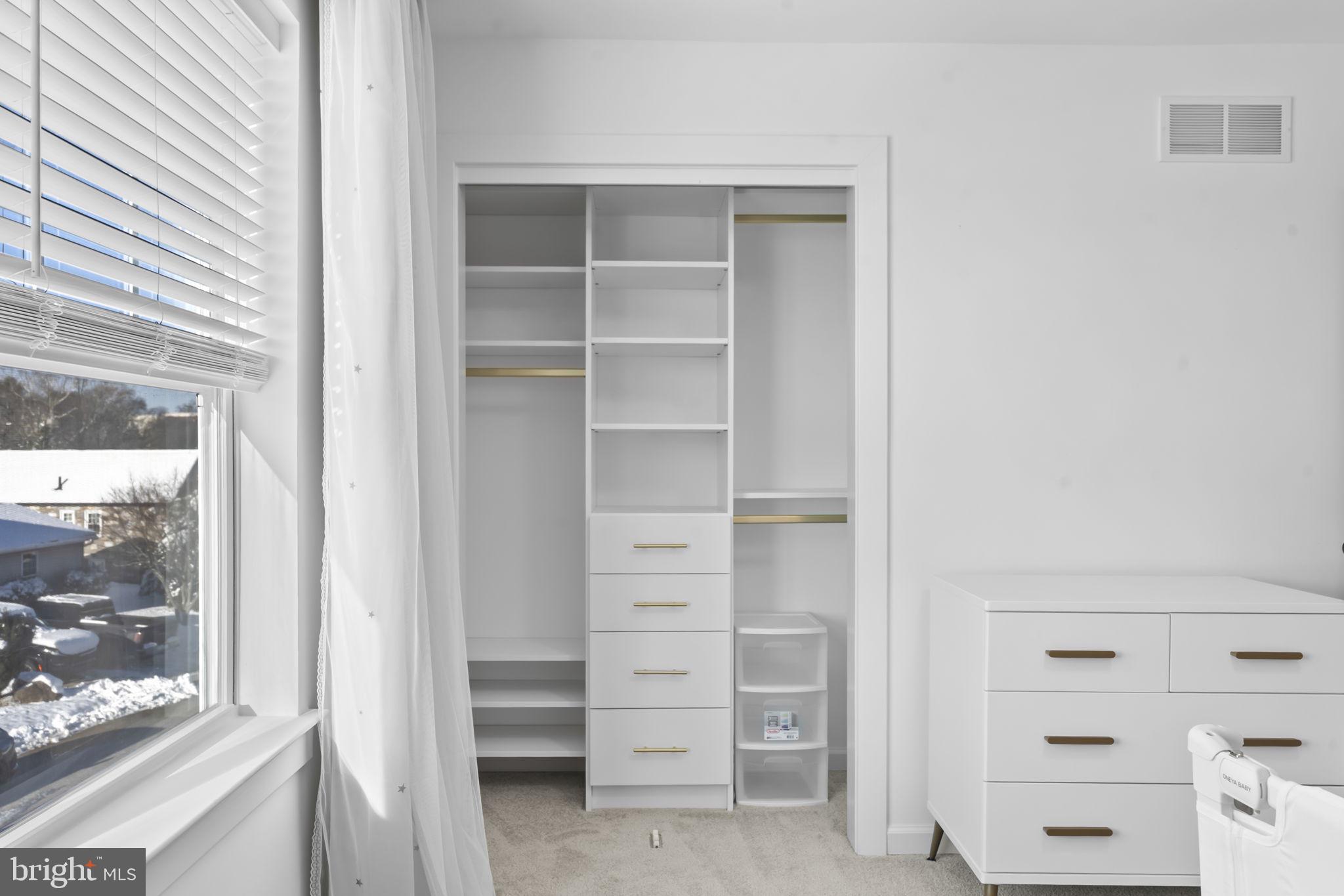 ABINGTON - Residential