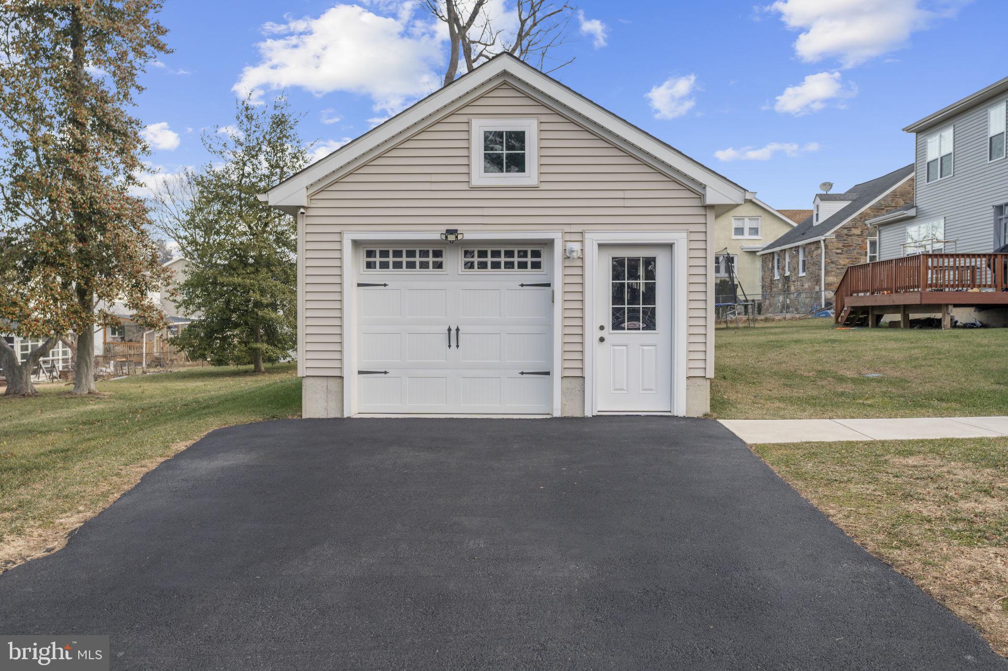 ABINGTON - Residential