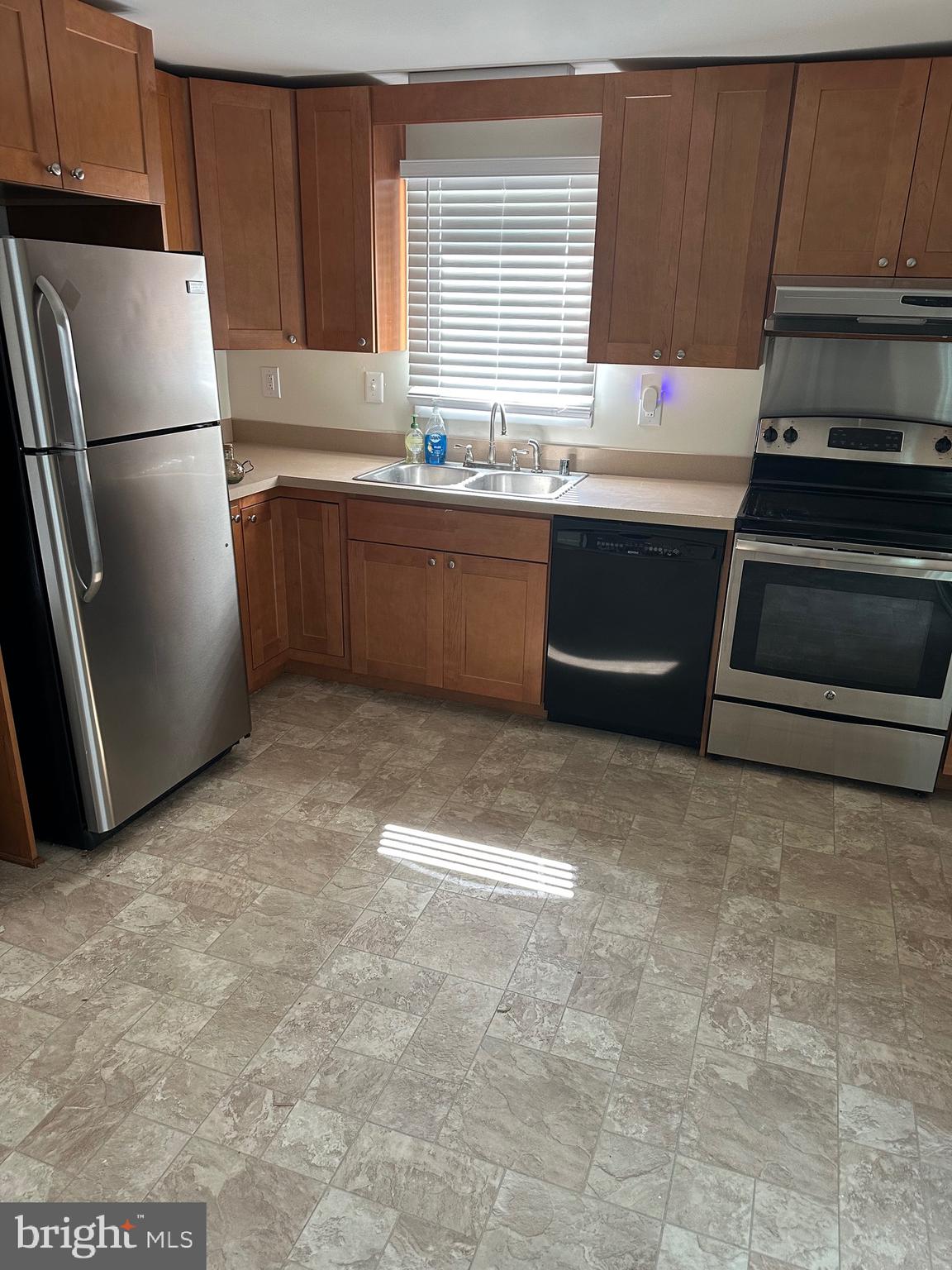 ROSE HAVEN - Residential Lease