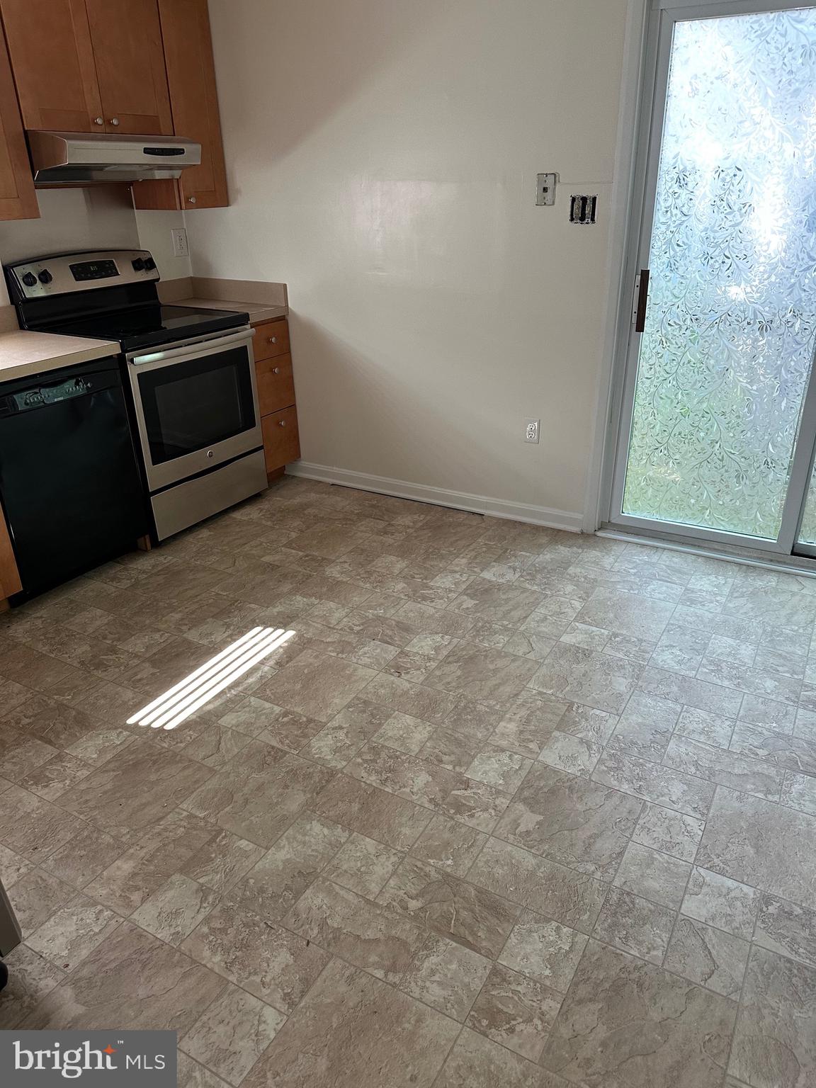 ROSE HAVEN - Residential Lease