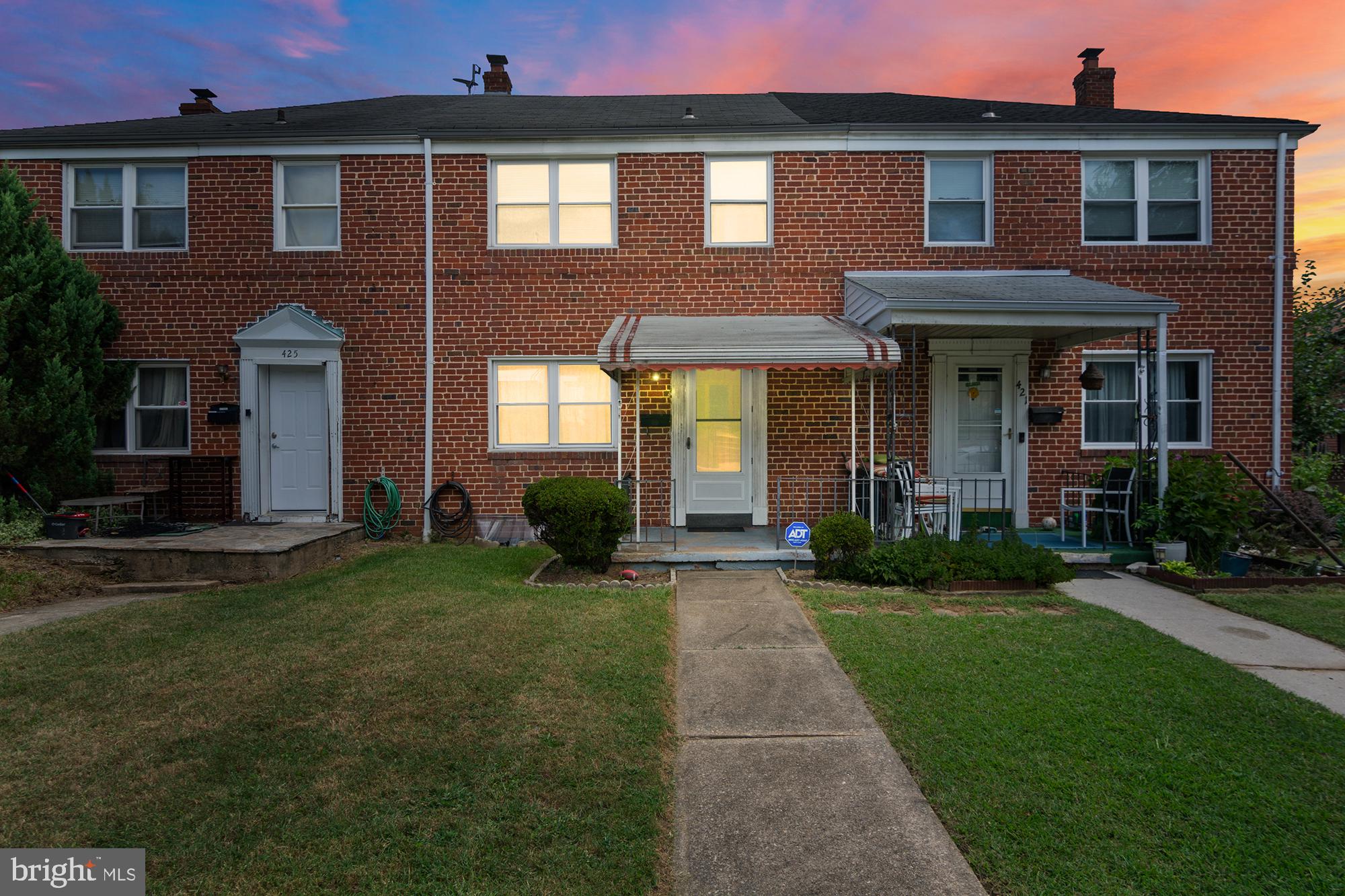423 WESTSHIRE DRIVE
